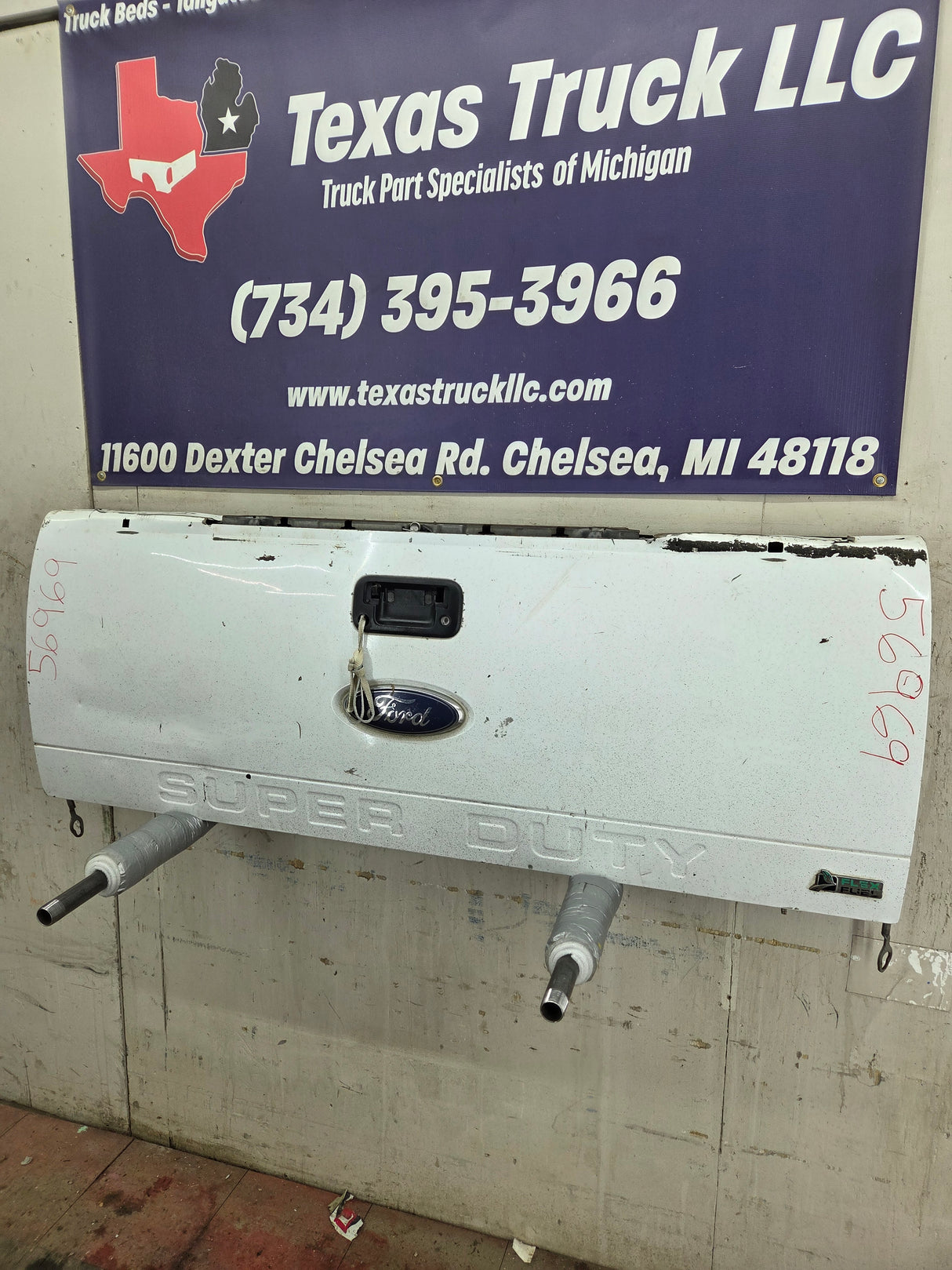 2008-2016 Ford Super Duty Tailgate with step F250 F350 F450 F550