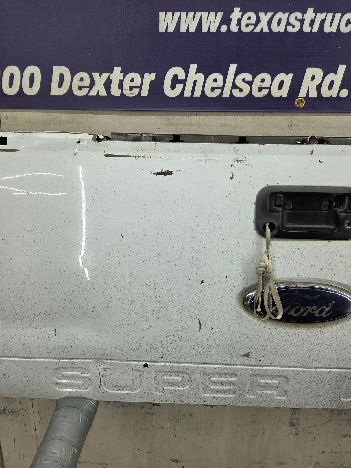 2008-2016 Ford Super Duty Tailgate with step F250 F350 F450 F550