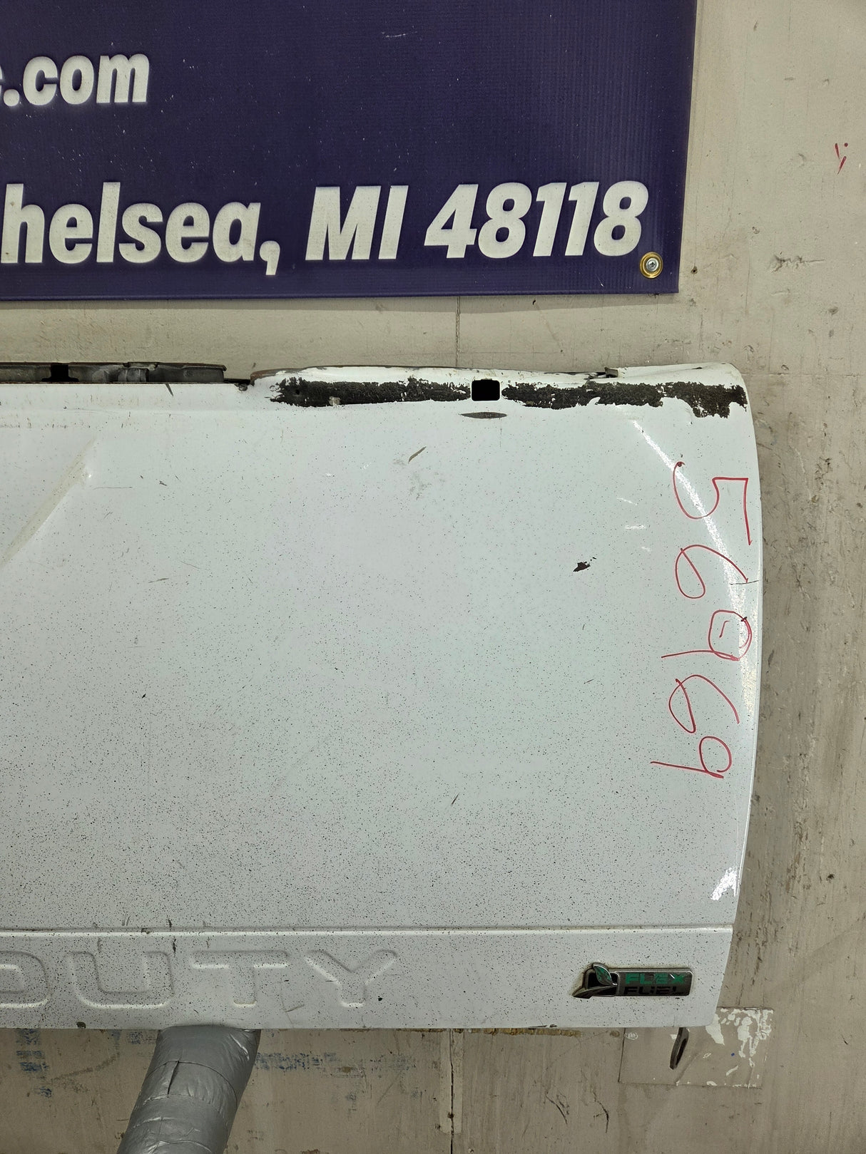 2008-2016 Ford Super Duty Tailgate with step F250 F350 F450 F550