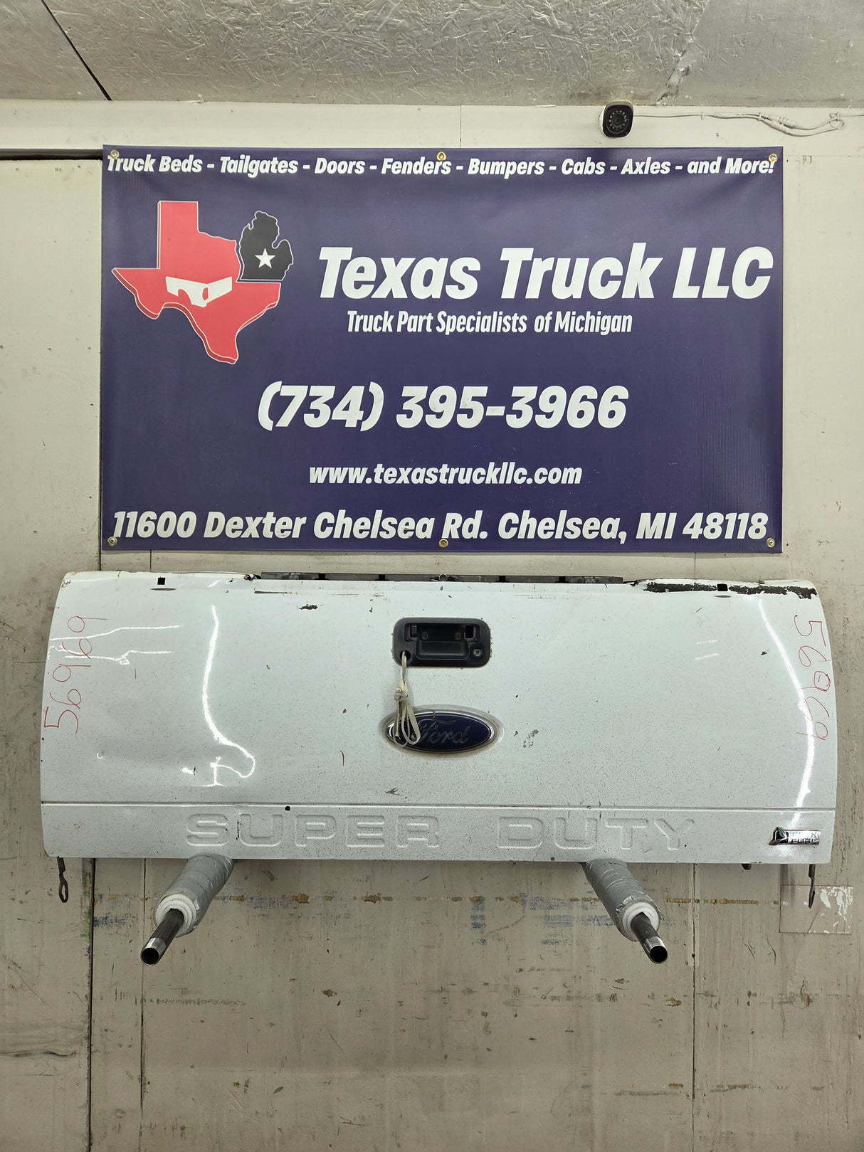 2008-2016 Ford Super Duty Tailgate with step F250 F350 F450 F550