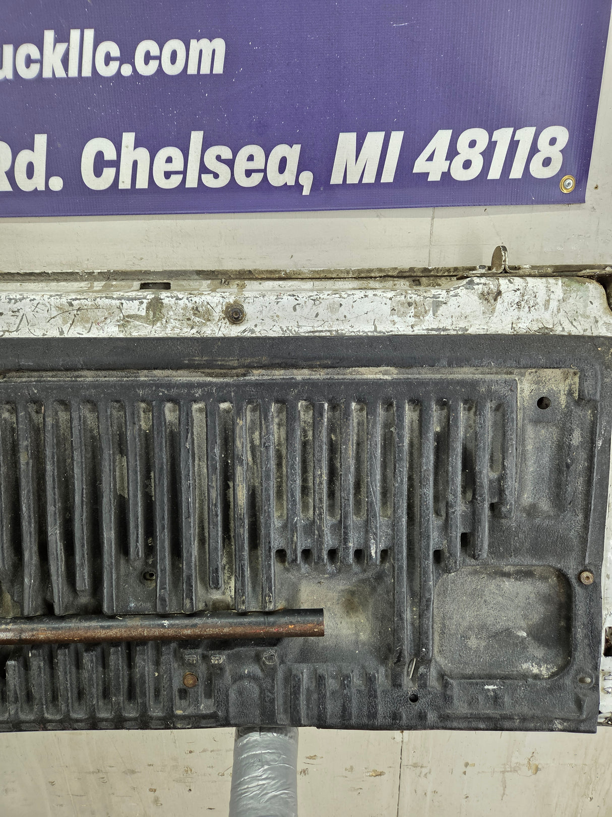 2008-2016 Ford Super Duty Tailgate with step F250 F350 F450 F550