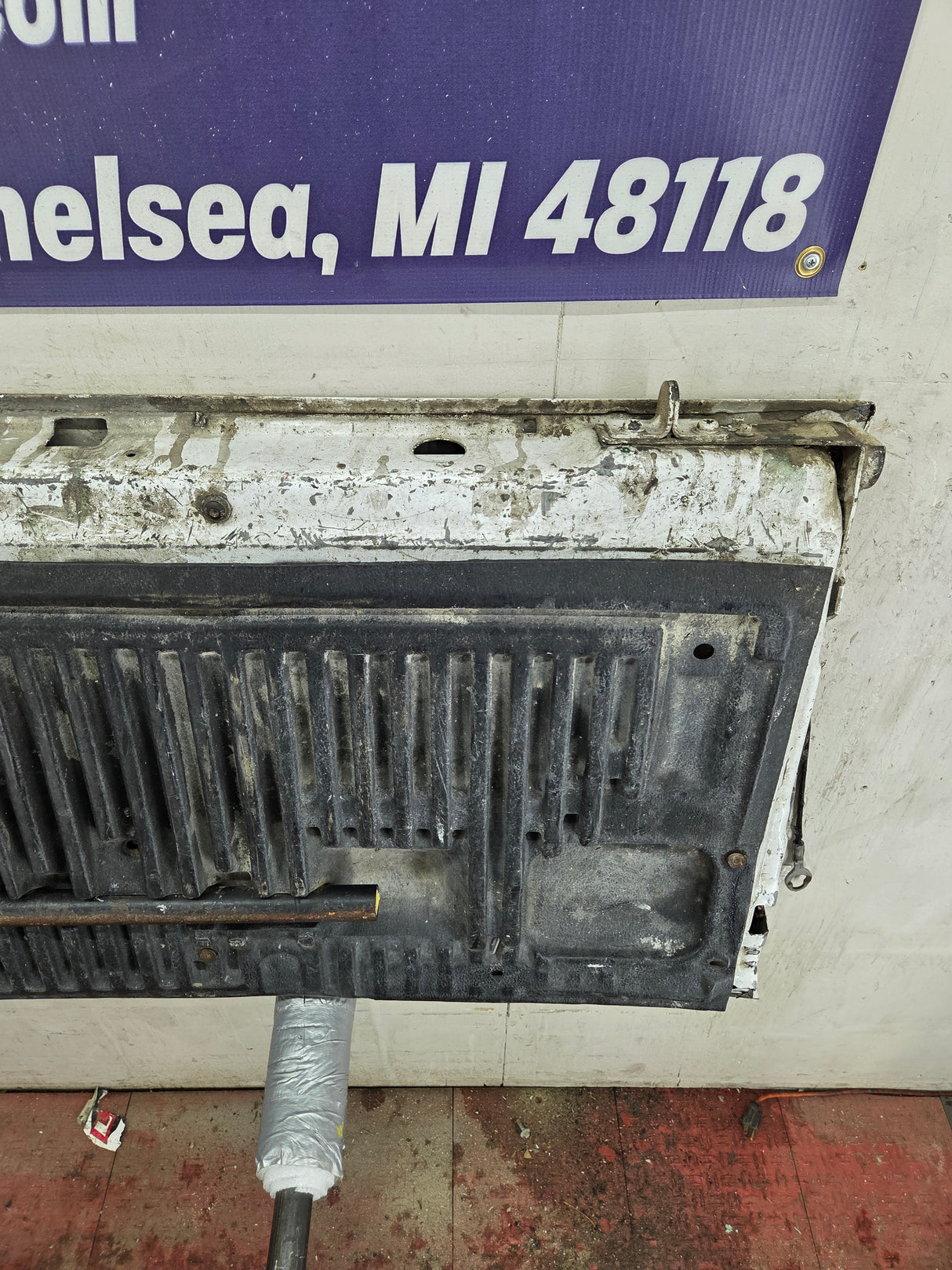 2008-2016 Ford Super Duty Tailgate with step F250 F350 F450 F550