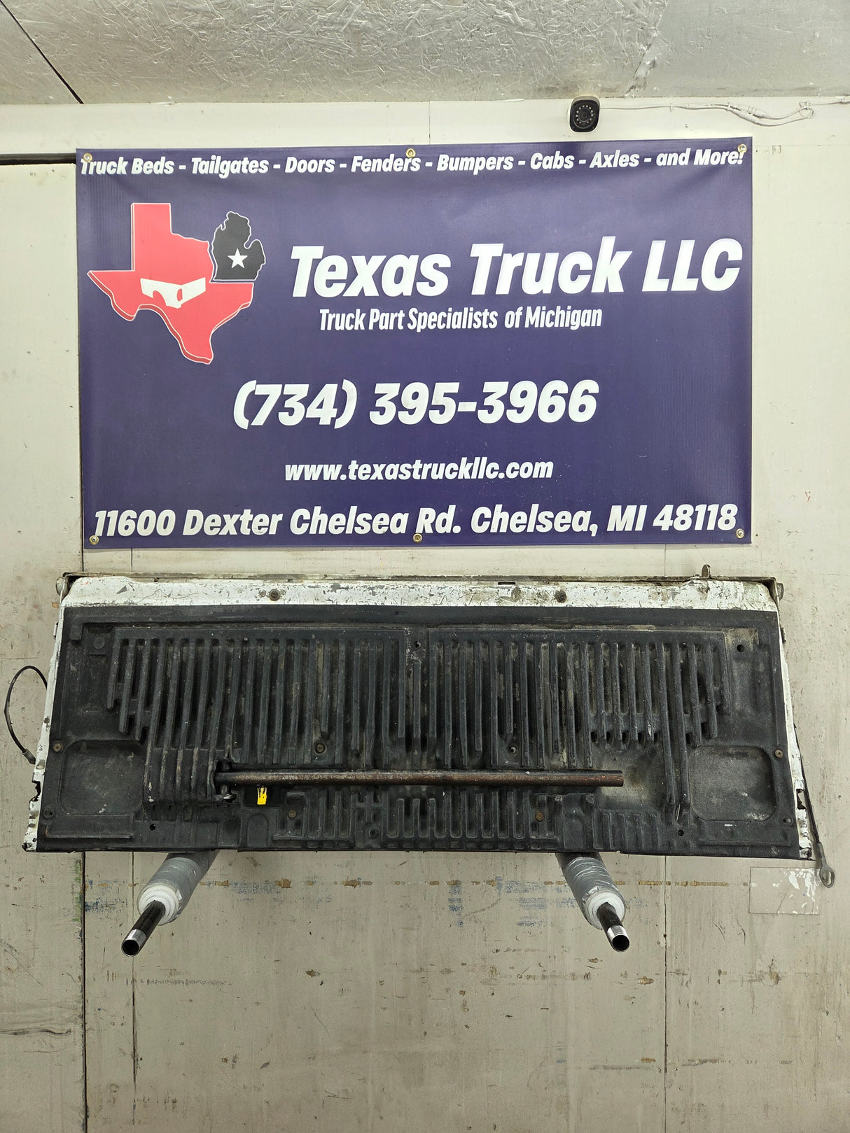 2008-2016 Ford Super Duty Tailgate with step F250 F350 F450 F550