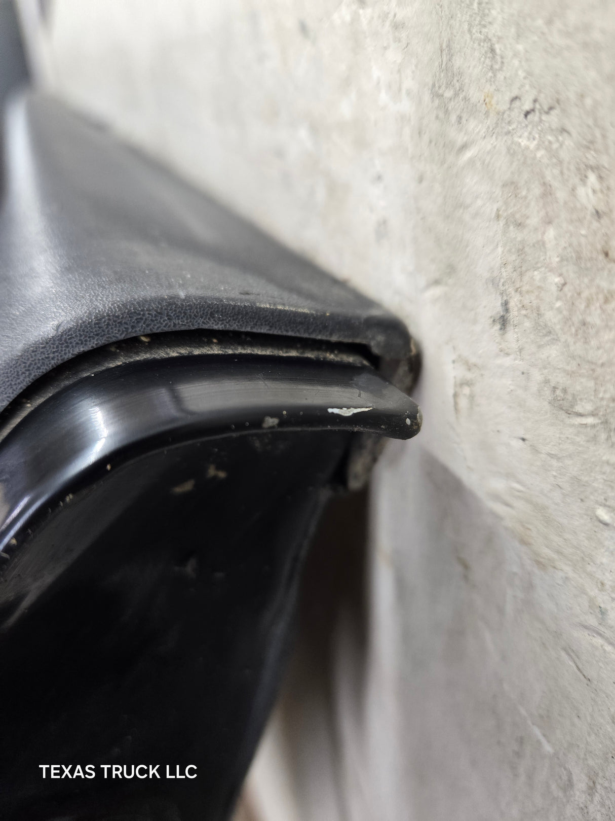 2007-2013 Chevrolet Silverado / GMC Sierra 1500 2500 3500 HD Tailgate