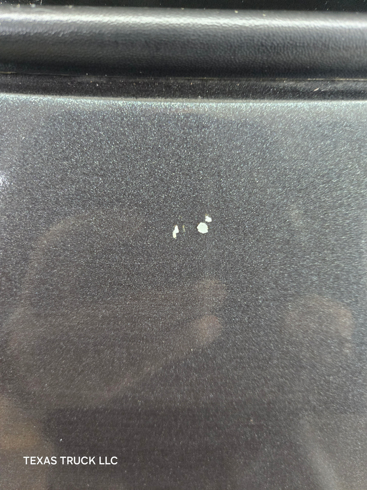 1999-2007 Chevrolet Silverado / GMC Sierra 1500 2500 3500 Tailgate - Dark Grey