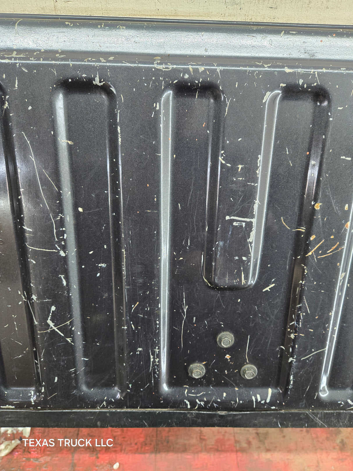 1999-2007 Chevrolet Silverado / GMC Sierra 1500 2500 3500 Tailgate - Dark Grey