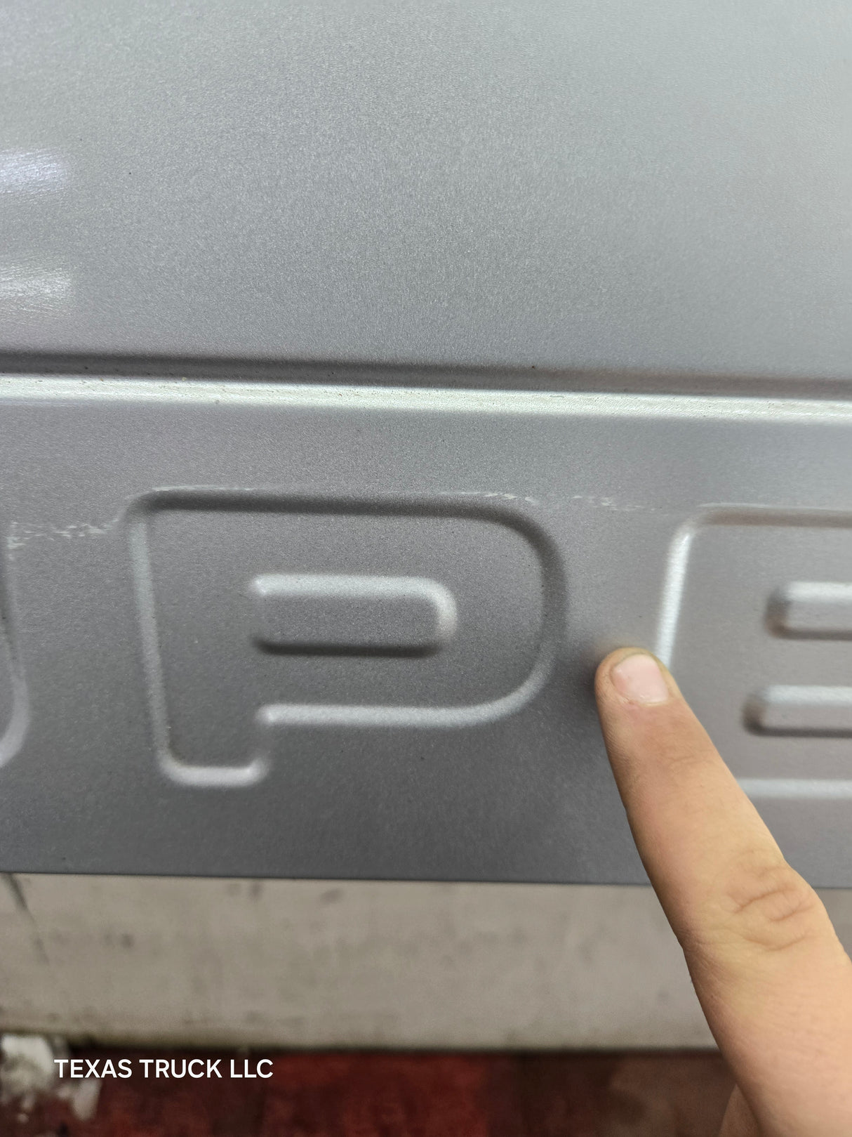 2008-2016 Ford Super Duty Tailgate with step F250 F350 F450 F550