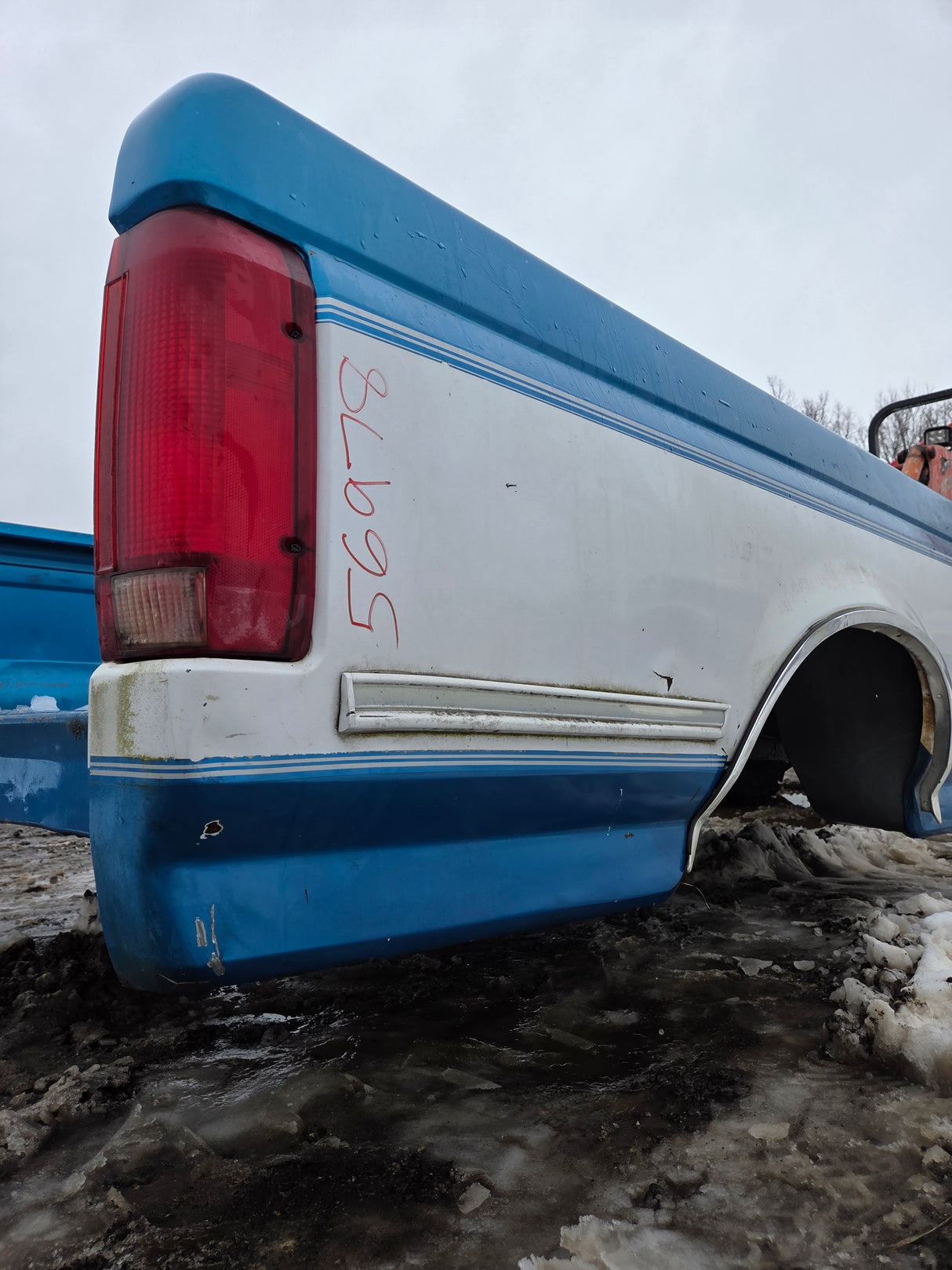 1987-1997 Ford F150 F250 F350 OBS 6' 9" Short Truck Bed