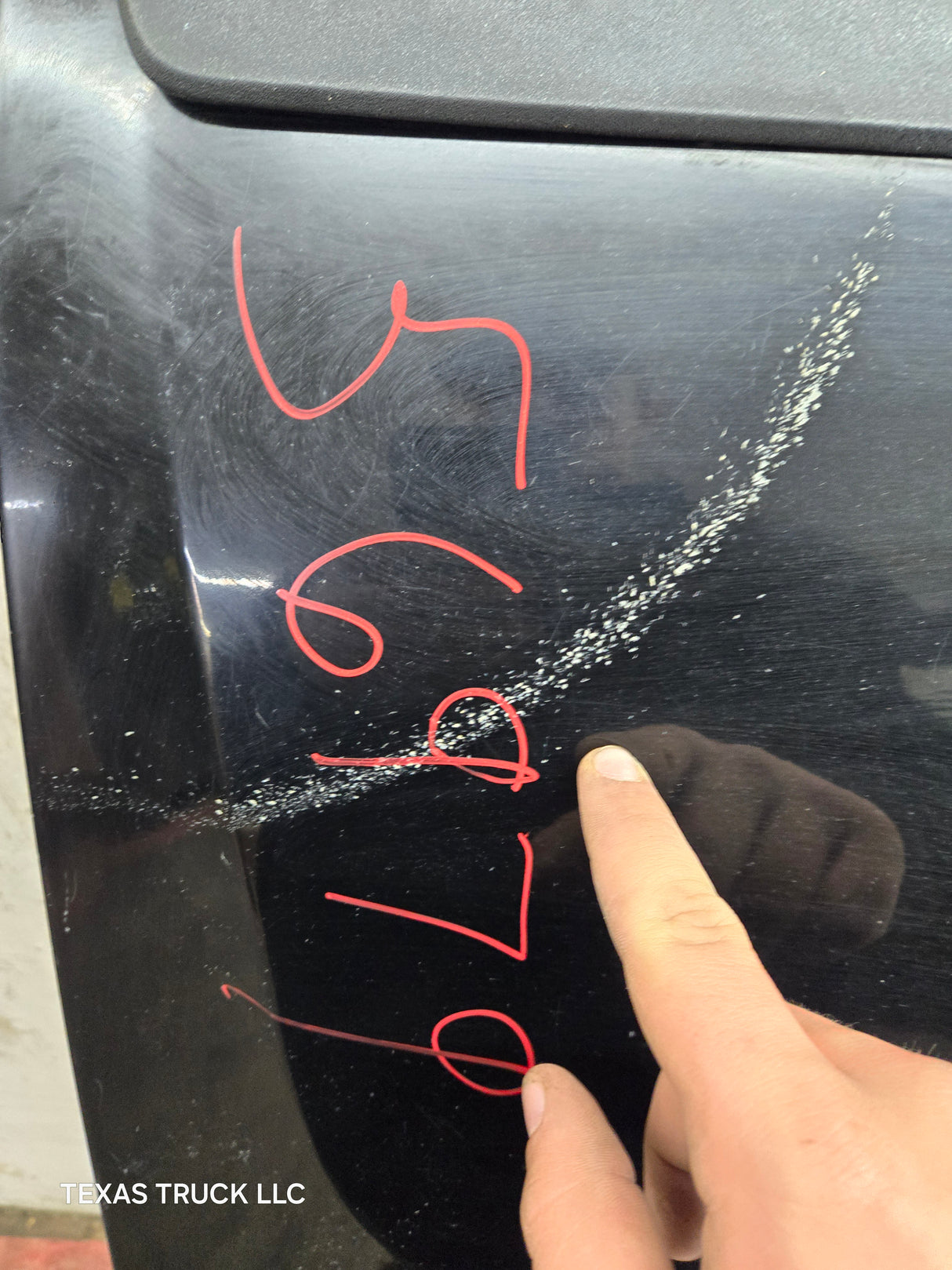 2007-2013 Chevrolet Silverado / GMC Sierra Tailgate 1500 2500 3500 HD