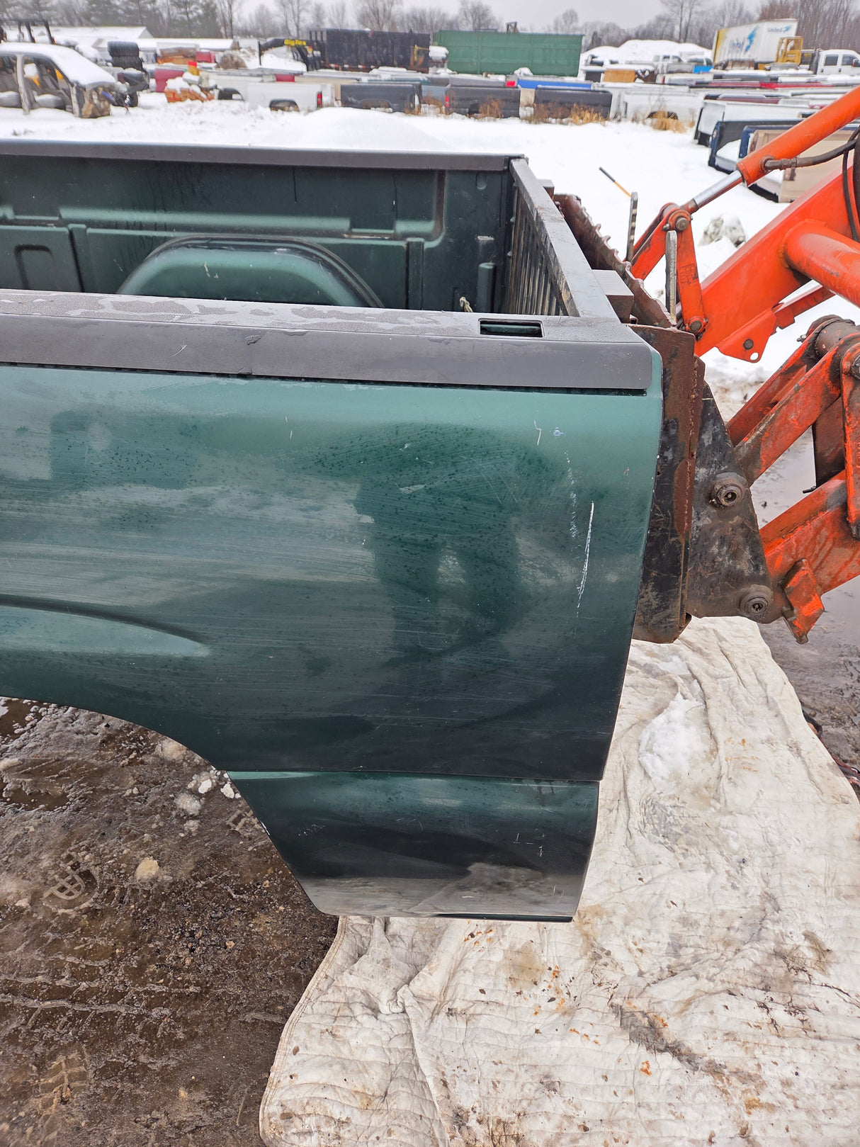 1999-2007 Chevrolet Silverado / GMC Sierra 1500 5' 8" Short Truck Bed