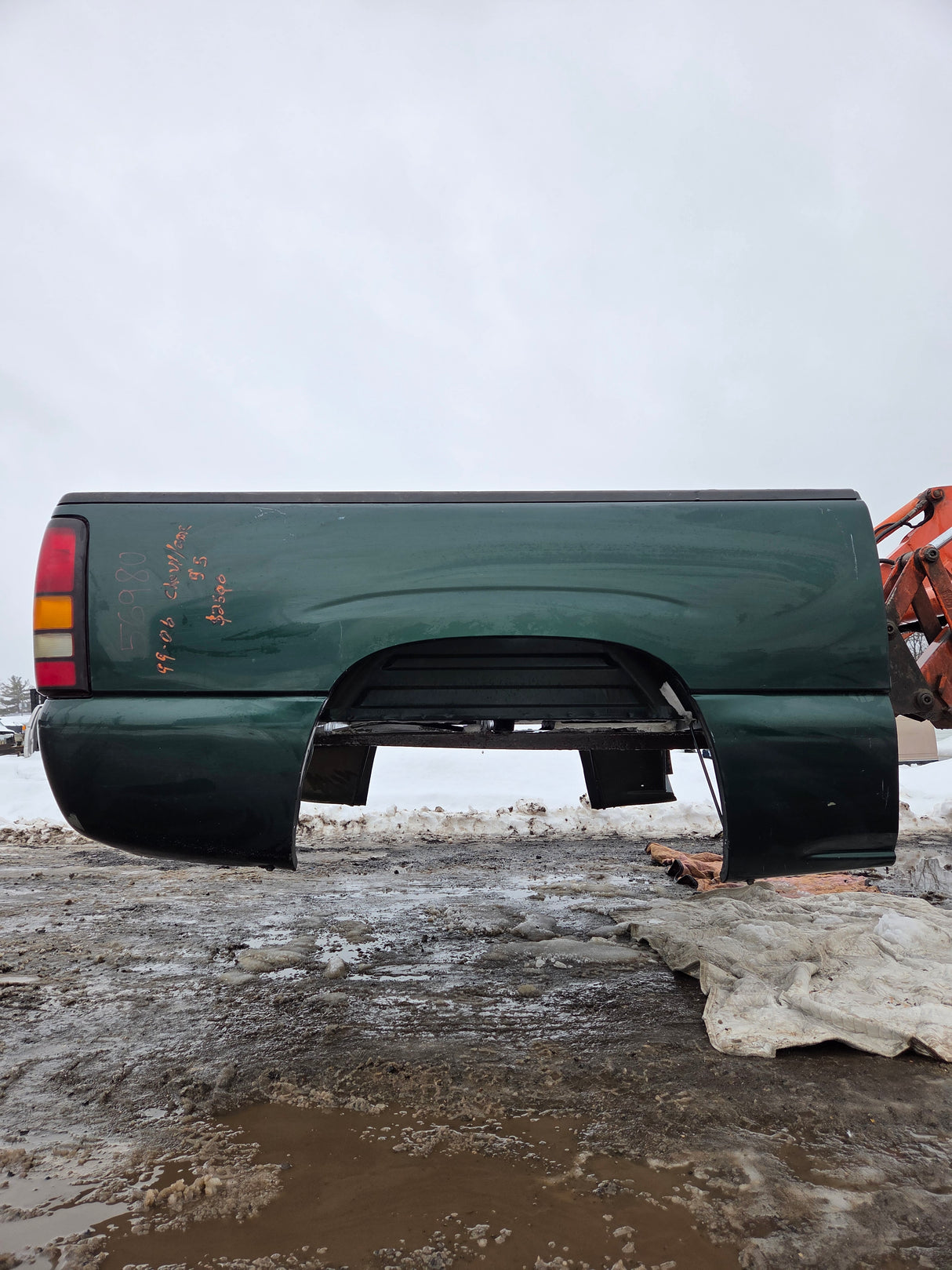 1999-2007 Chevrolet Silverado / GMC Sierra 1500 5' 8" Short Truck Bed