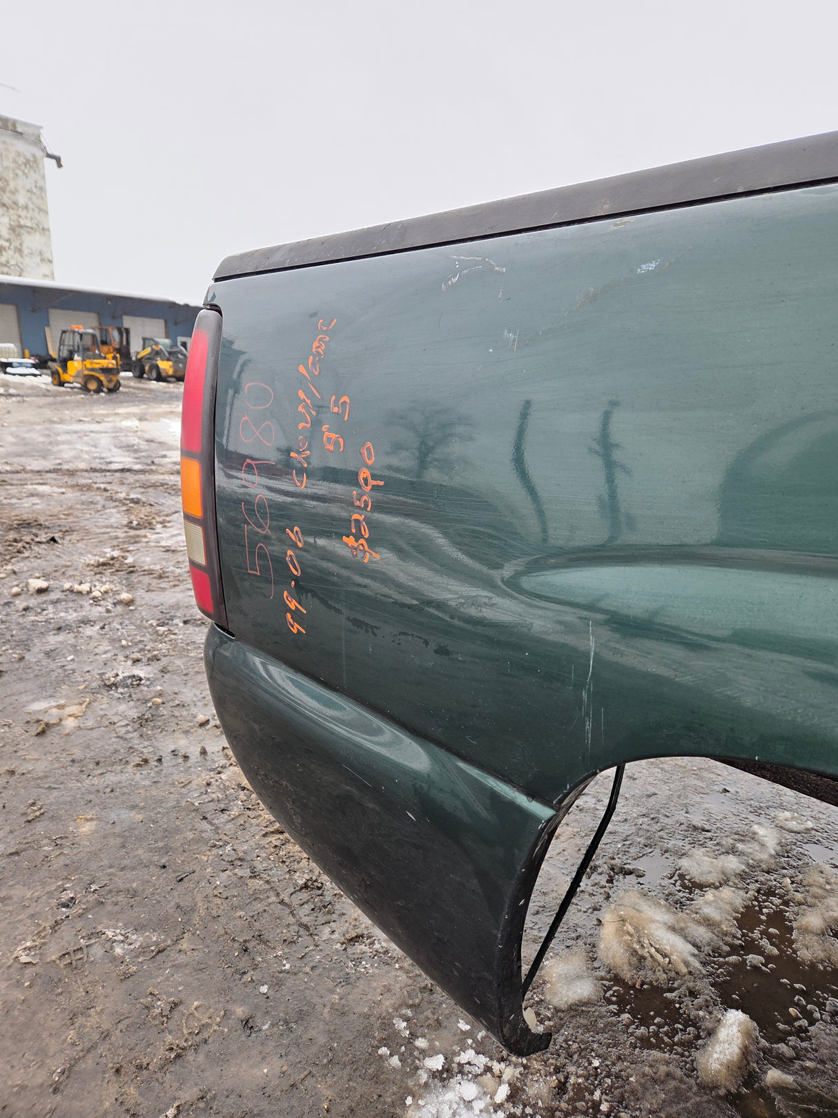 1999-2007 Chevrolet Silverado / GMC Sierra 1500 5' 8" Short Truck Bed