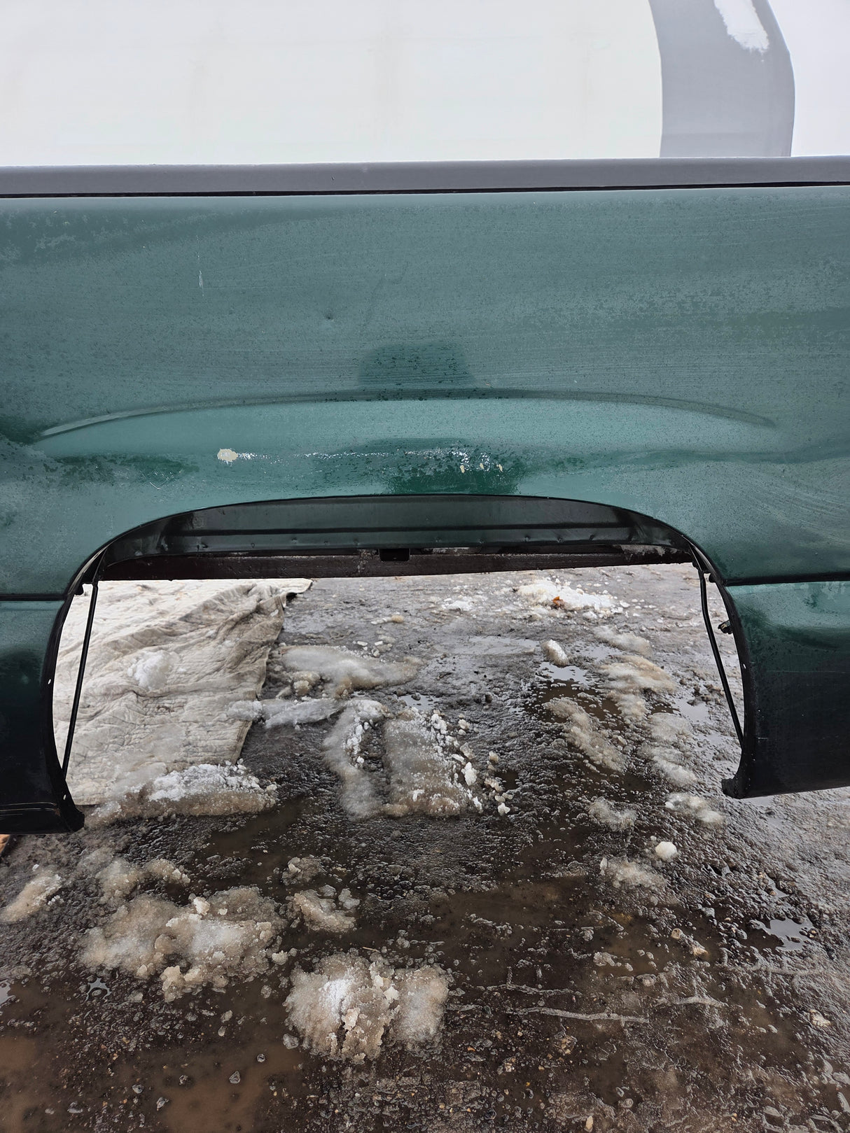 1999-2007 Chevrolet Silverado / GMC Sierra 1500 5' 8" Short Truck Bed