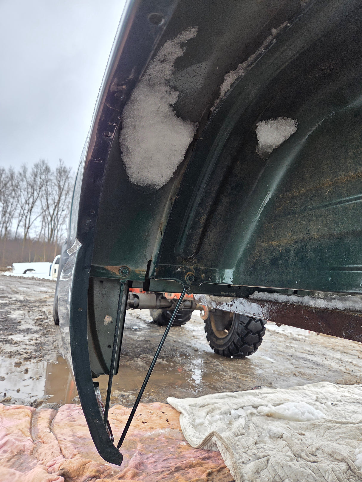 1999-2007 Chevrolet Silverado / GMC Sierra 1500 5' 8" Short Truck Bed