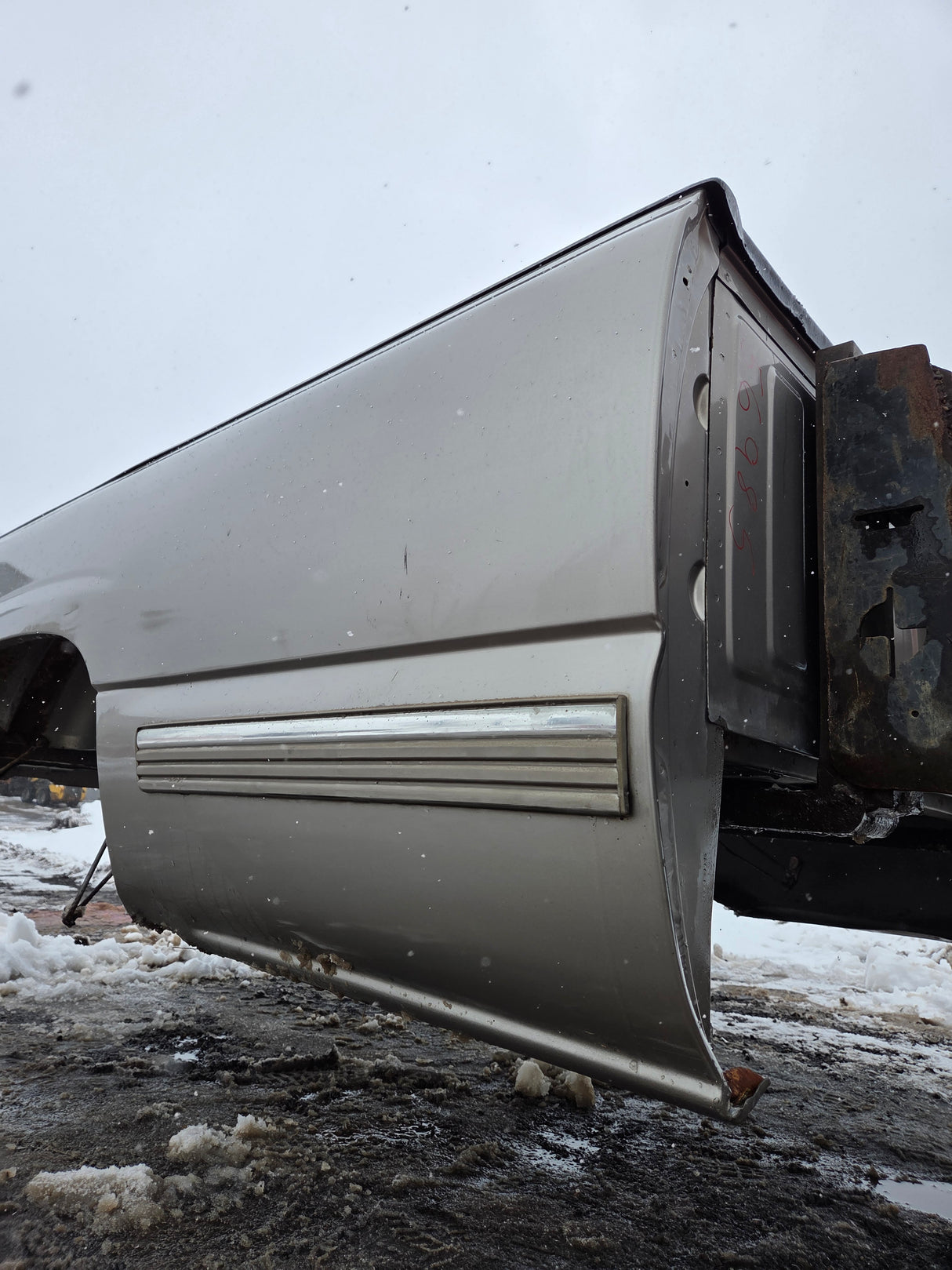 1999-2007 Chevrolet Silverado / GMC Sierra 1500 2500 3500 HD 8' Long Bed Truck Bed