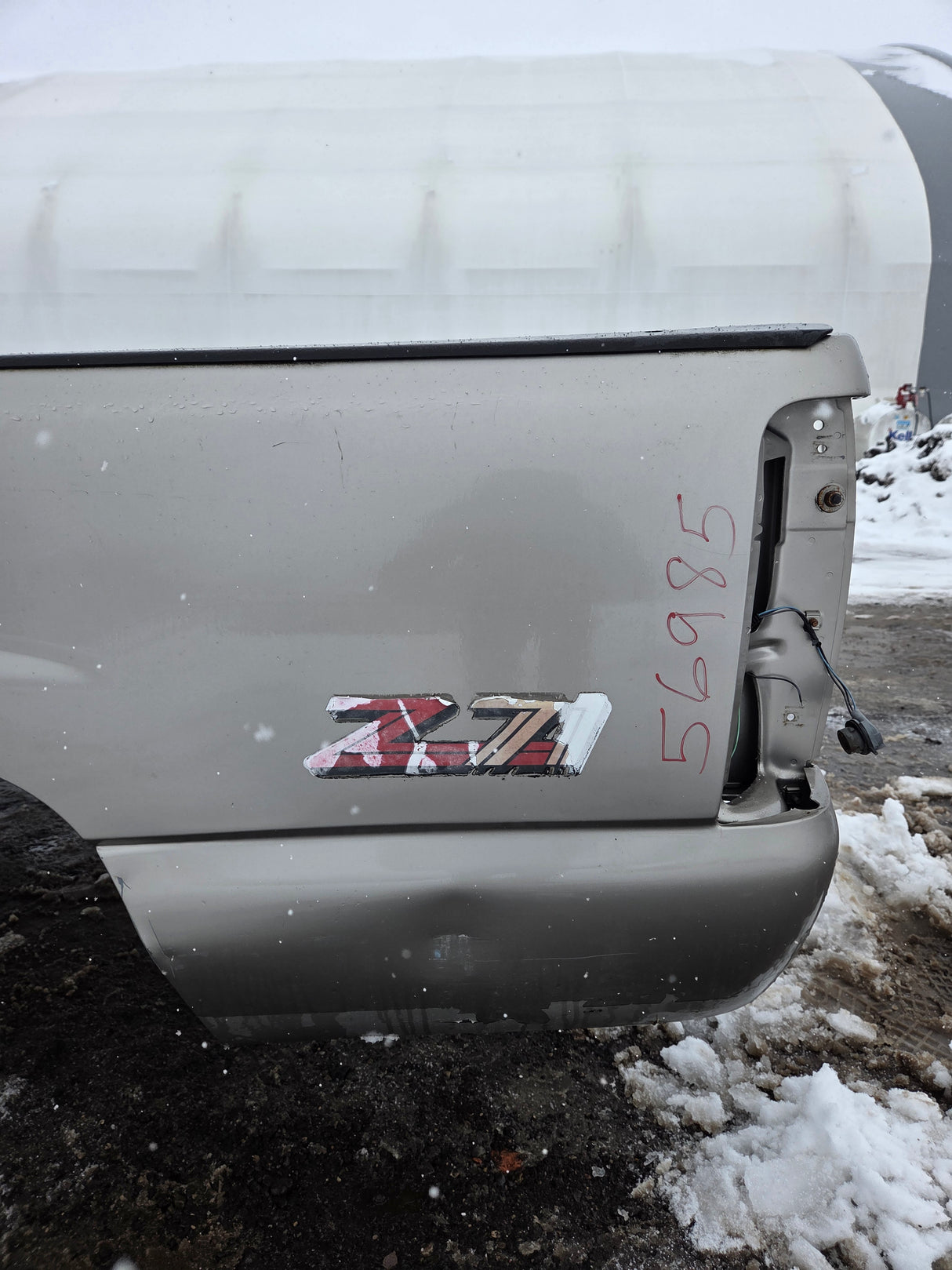 1999-2007 Chevrolet Silverado / GMC Sierra 1500 2500 3500 HD 8' Long Bed Truck Bed