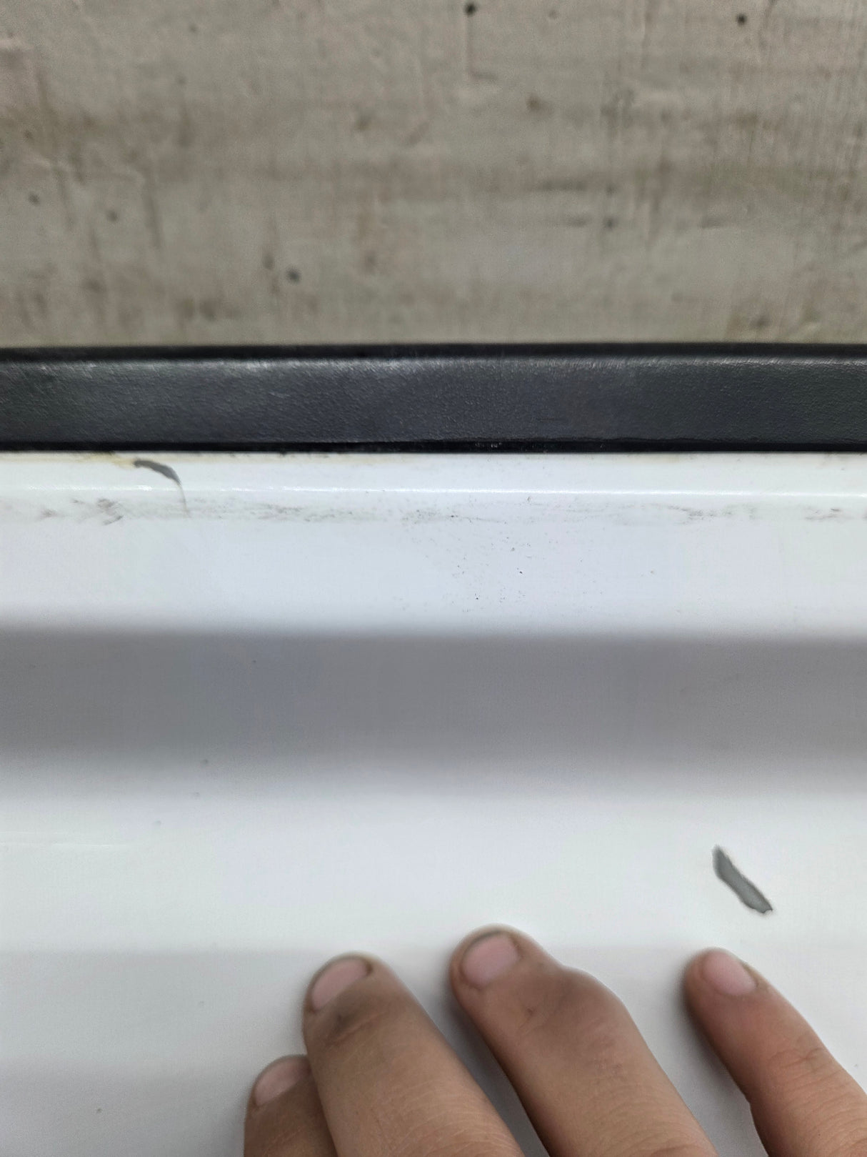 2014-2019 Chevrolet Silverado / GMC Sierra 1500 2500 3500 HD Tailgate