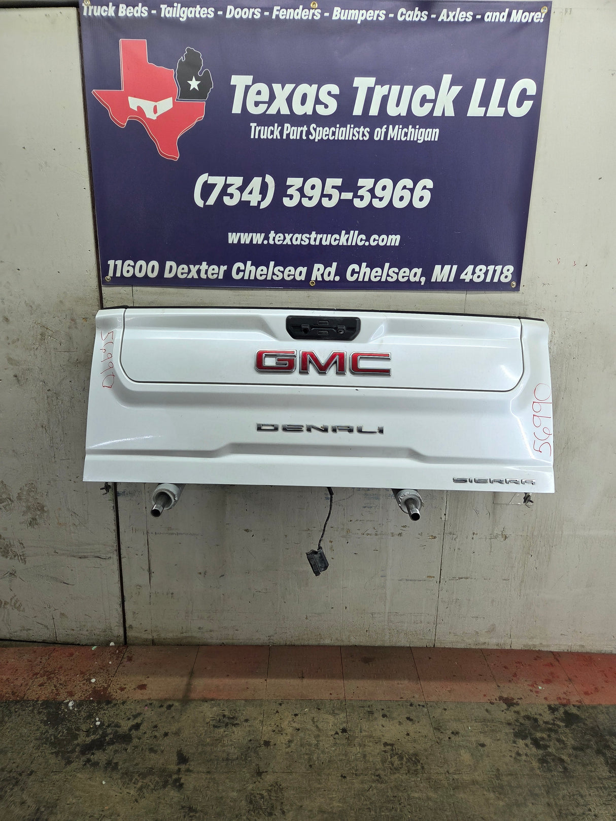 2020-2025 GMC Sierra / Chevrolet Silverado 2500HD 3500HD Multipro Tailgate