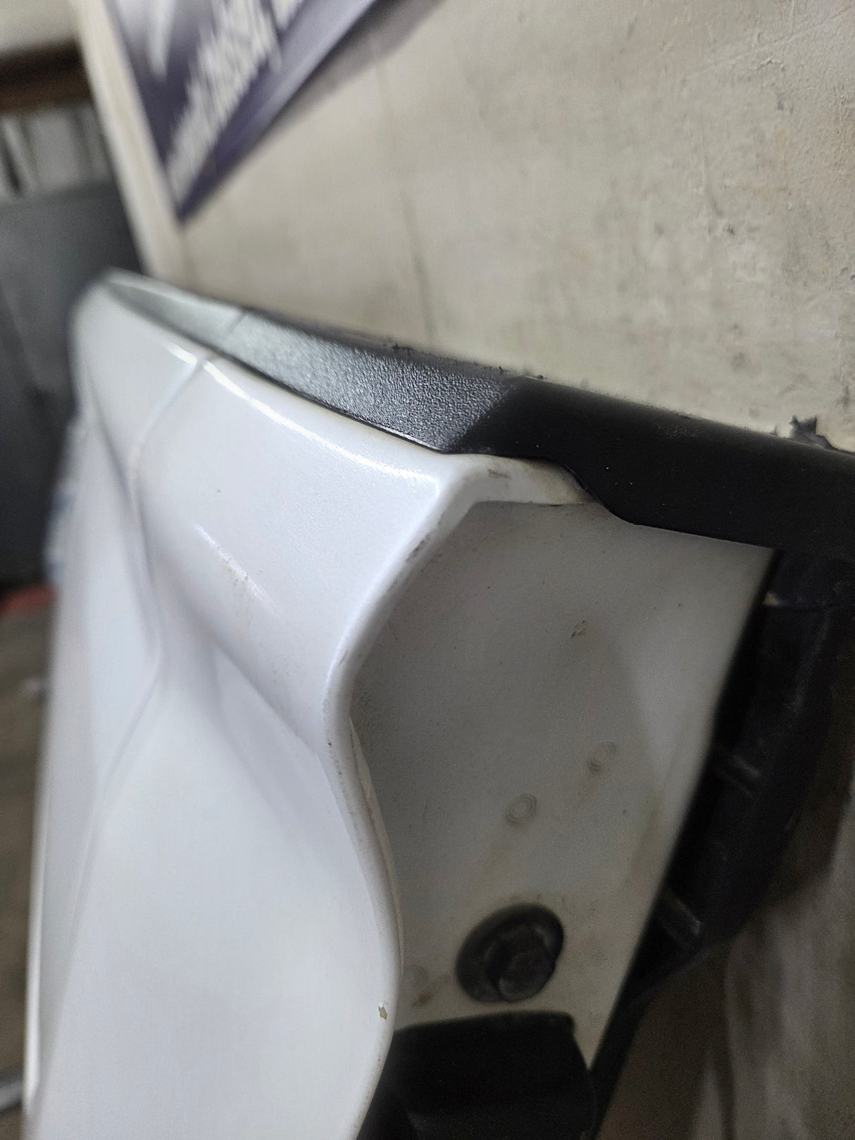 2020-2025 GMC Sierra / Chevrolet Silverado 2500HD 3500HD Multipro Tailgate