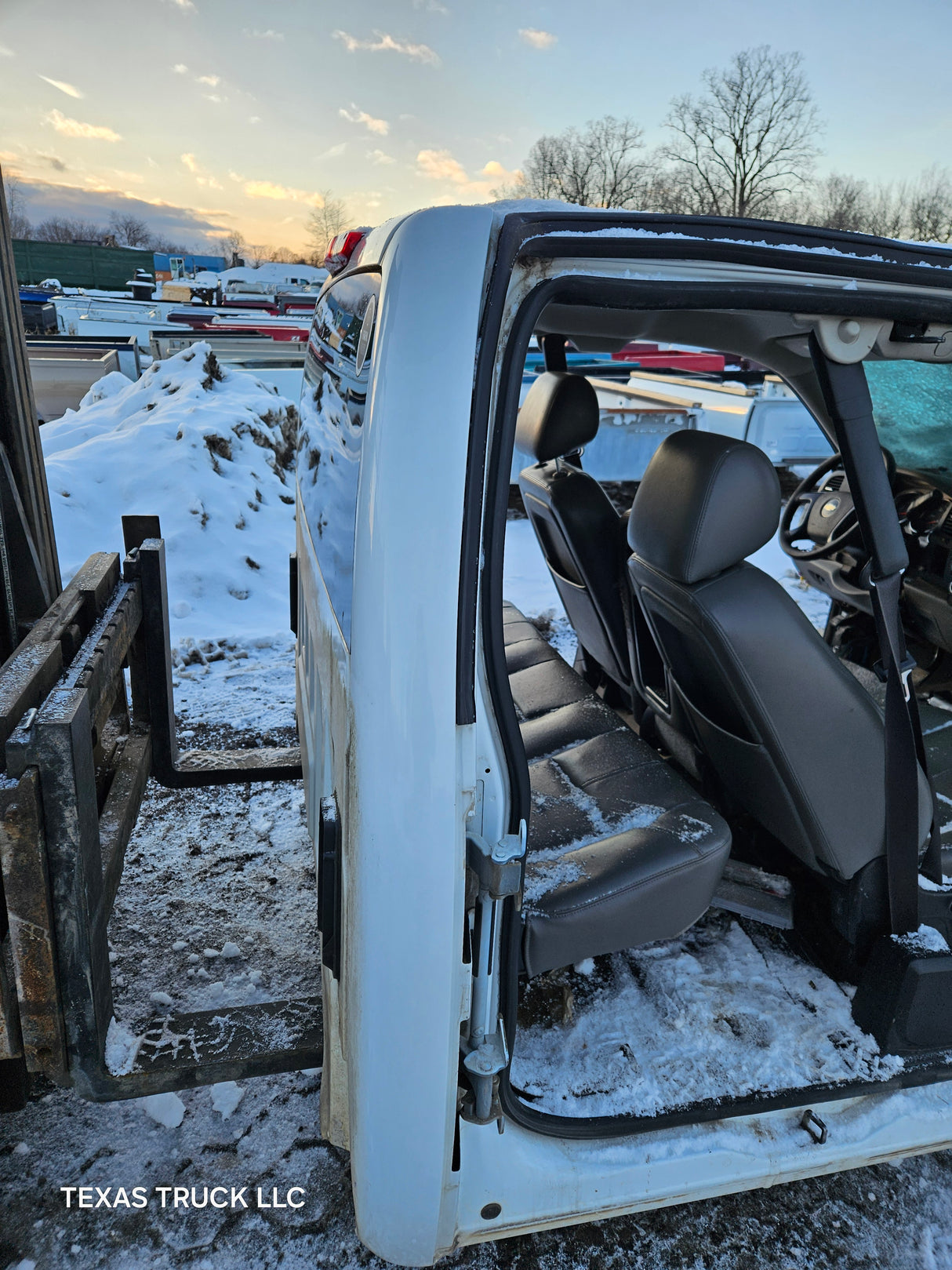 2007-2013 Chevrolet Silverado / GMC Sierra 1500 2500 3500 HD Extended Cab