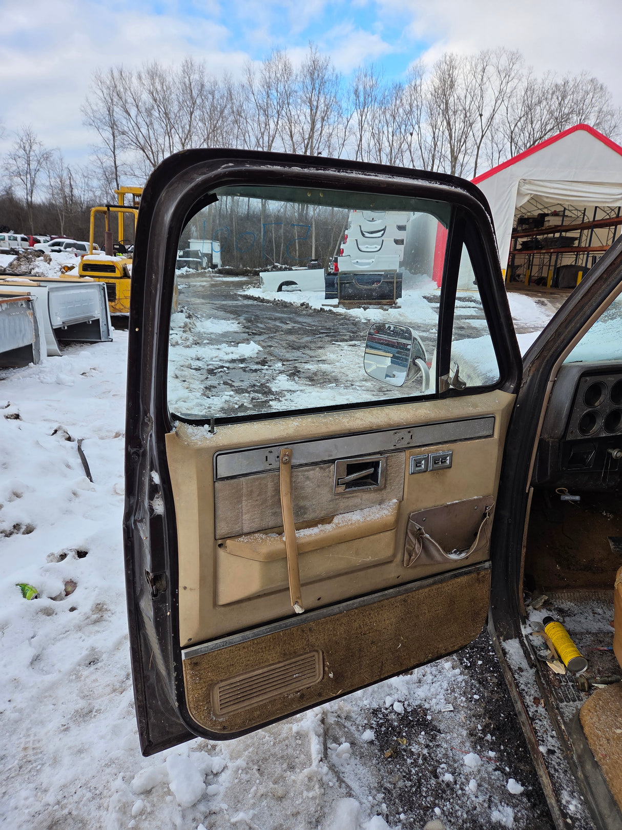 1973-1987 Chevrolet / GMC Square Body Regular Cab Truck Cab K series / C series