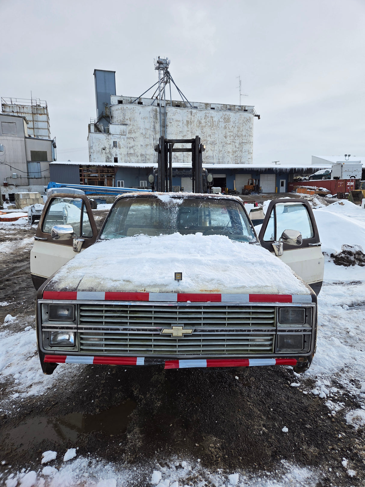 1973-1987 Chevrolet / GMC Square Body Regular Cab Truck Cab K series / C series