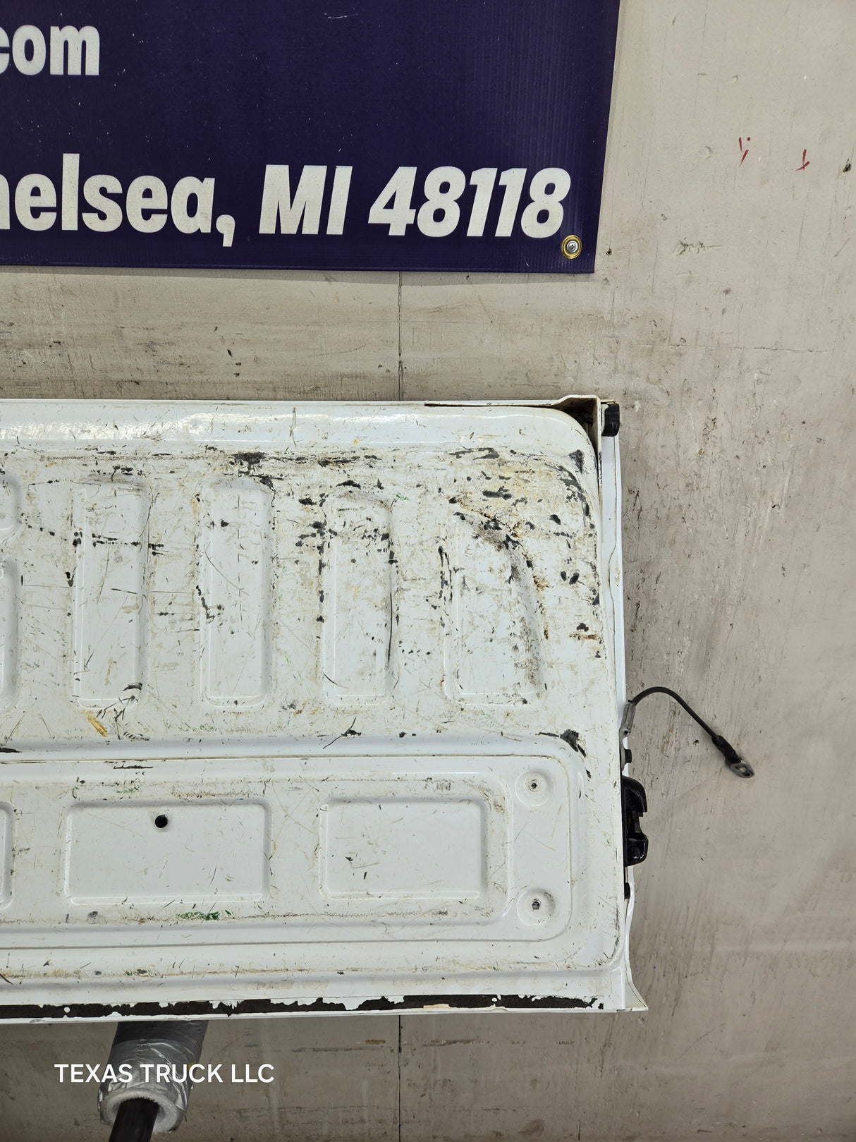 2014-2019 Chevrolet Silverado / GMC Sierra 1500 2500 3500 HD Tailgate