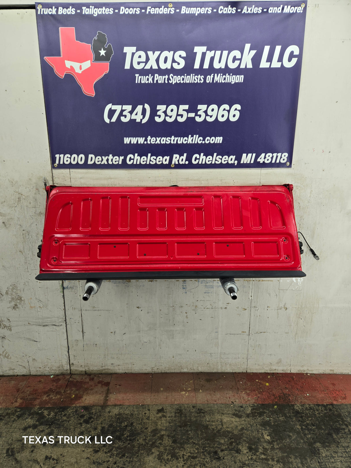 2014-2019 Chevrolet Silverado / GMC Sierra 1500 2500 3500 HD Tailgate