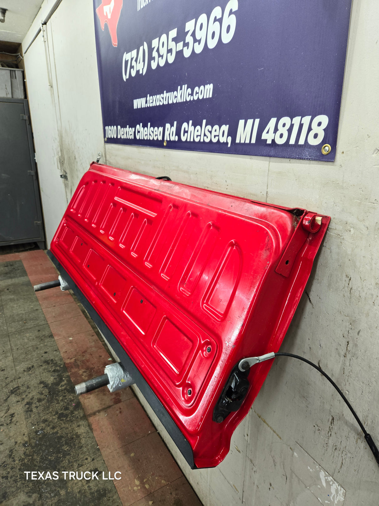 2014-2019 Chevrolet Silverado / GMC Sierra 1500 2500 3500 HD Tailgate