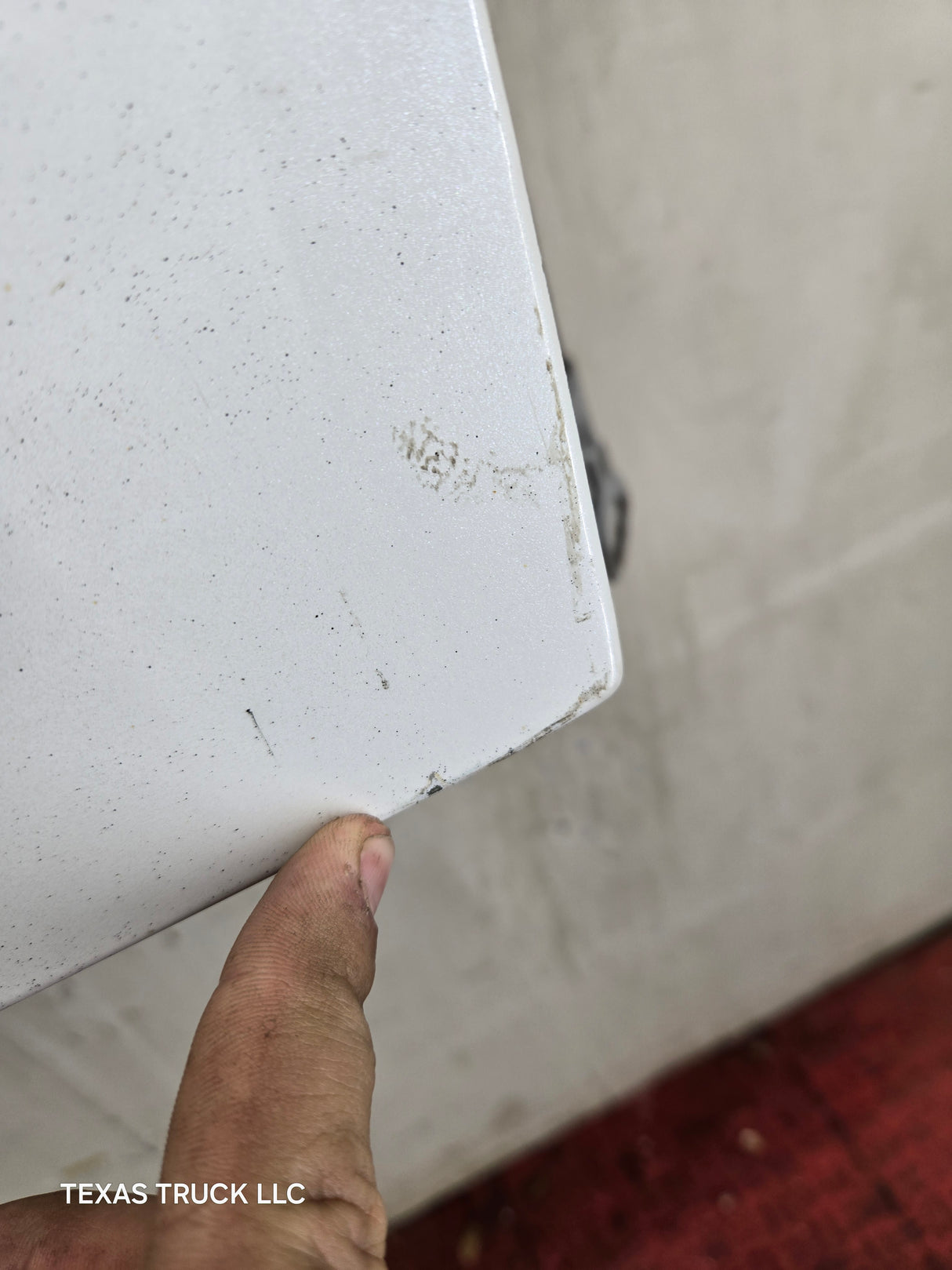 2008-2016 Ford Super Duty Tailgate with step F250 F350 F450 F550 - Pearl White