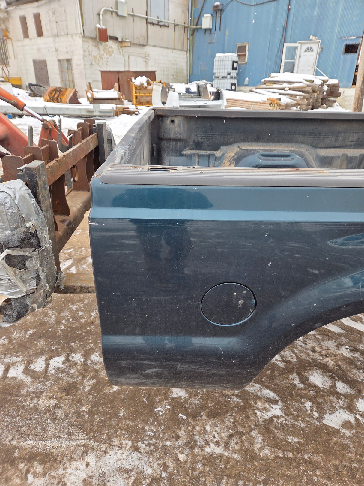 1999-2010 Ford Super Duty F250 F350 6' 9" Short Truck Bed