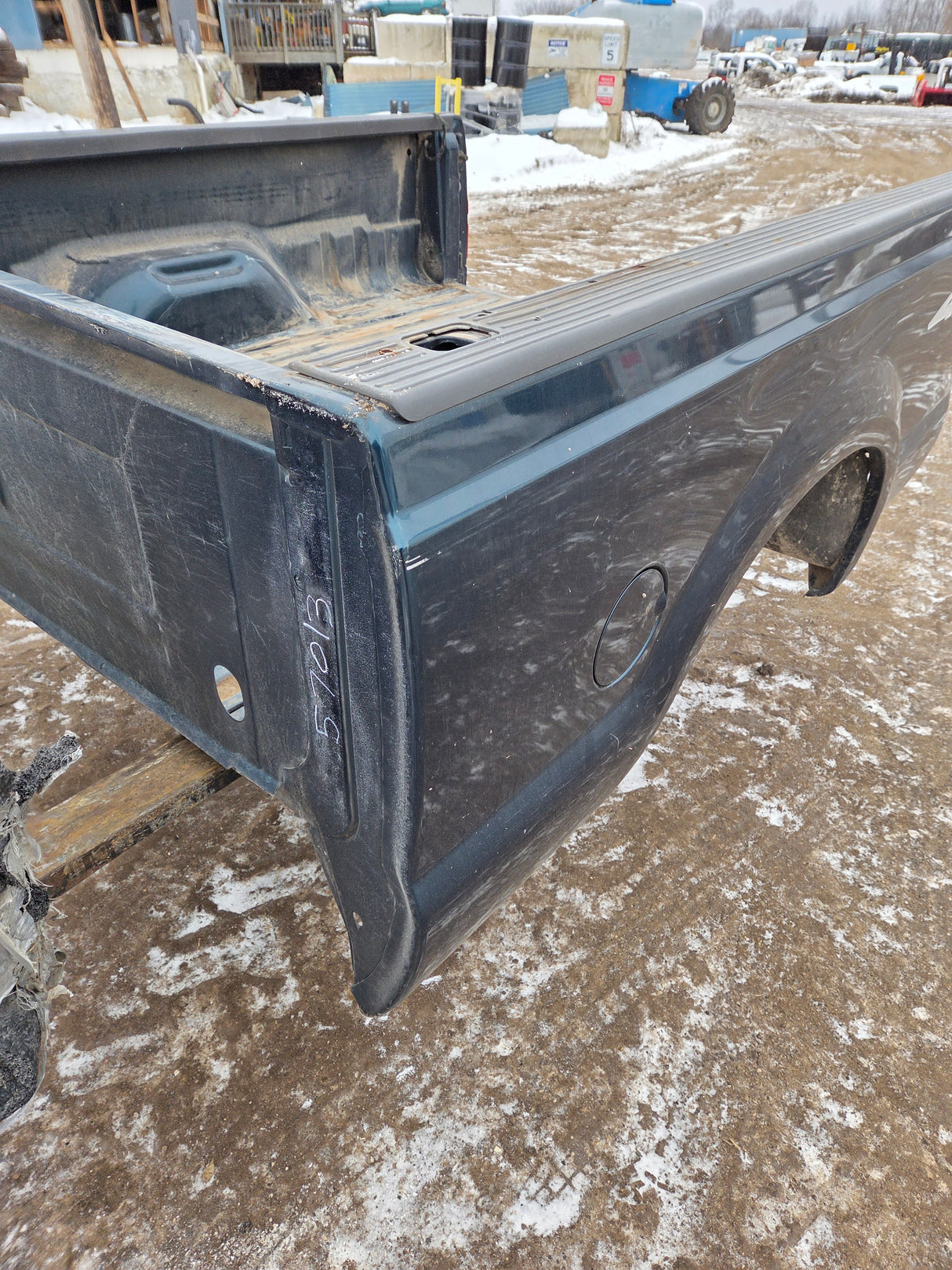 1999-2010 Ford Super Duty F250 F350 6' 9" Short Truck Bed