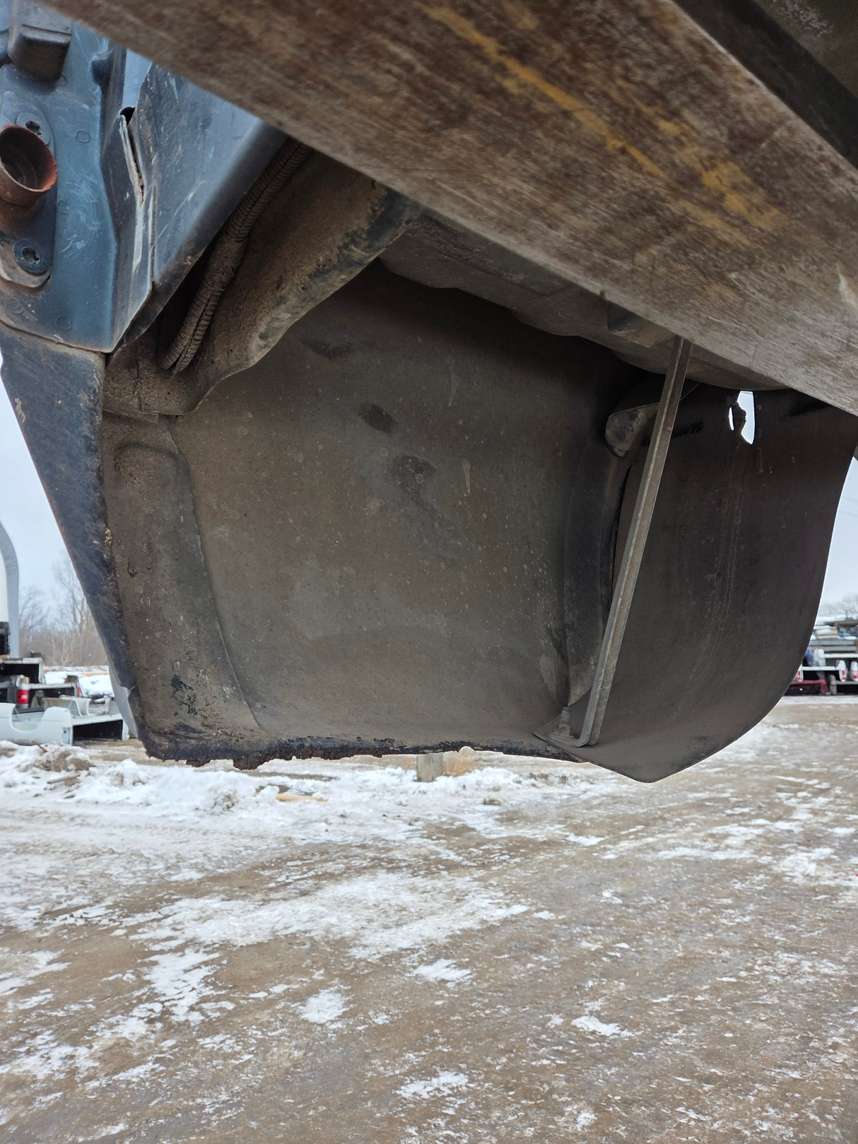 1999-2010 Ford Super Duty F250 F350 6' 9" Short Truck Bed