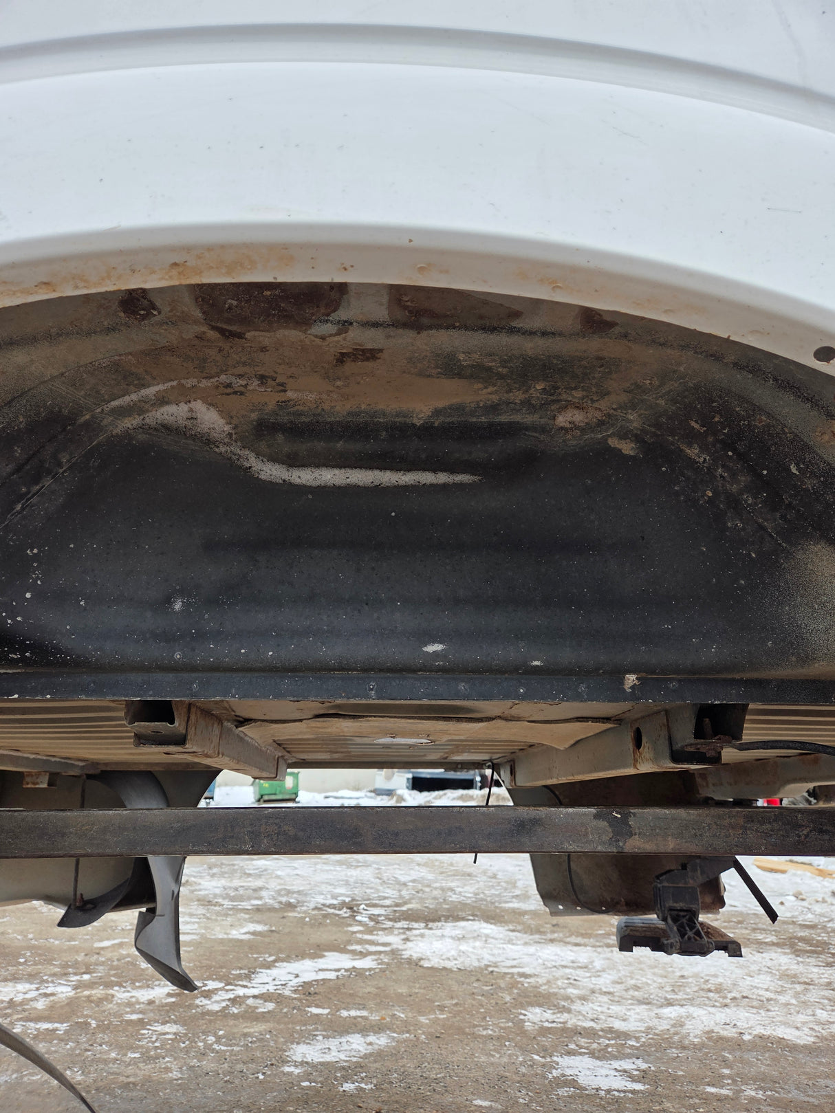 2011-2016 Ford F250 F350 Super Duty 6' 9" Short Truck Bed - Pearl White