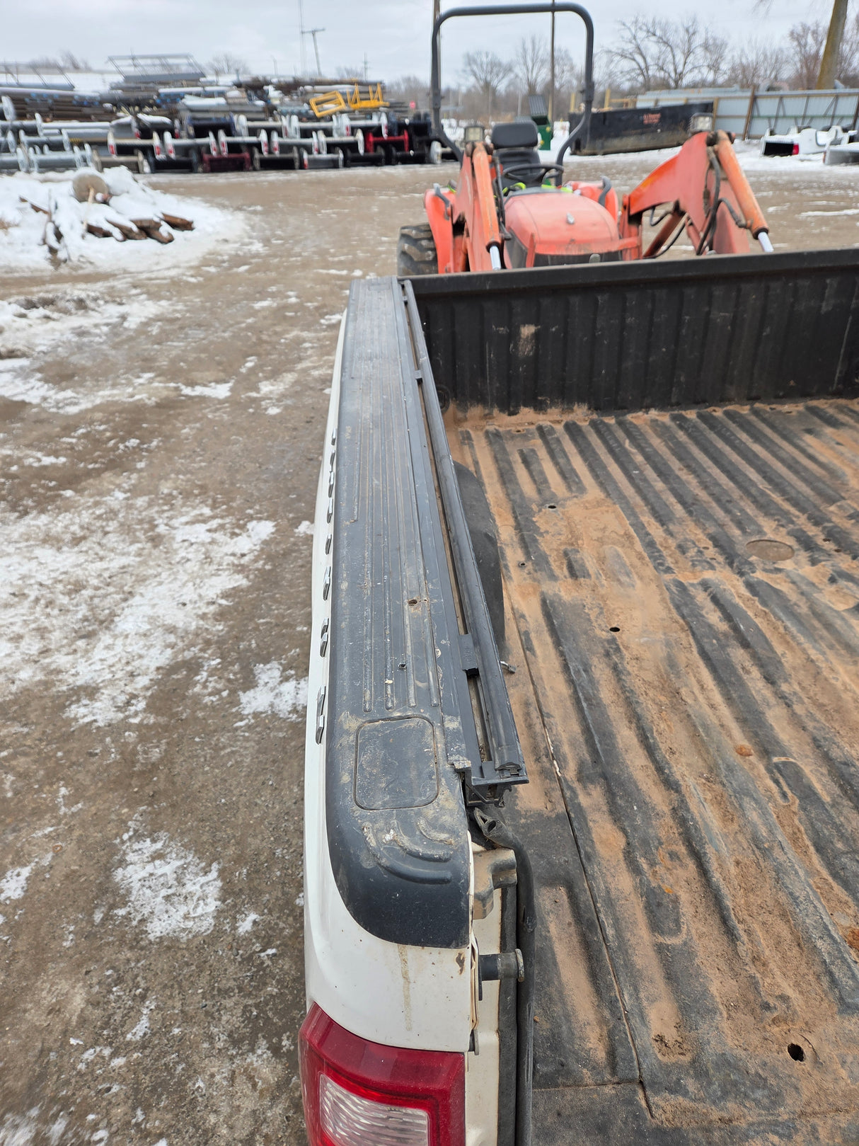 2011-2016 Ford F250 F350 Super Duty 6' 9" Short Truck Bed - Pearl White