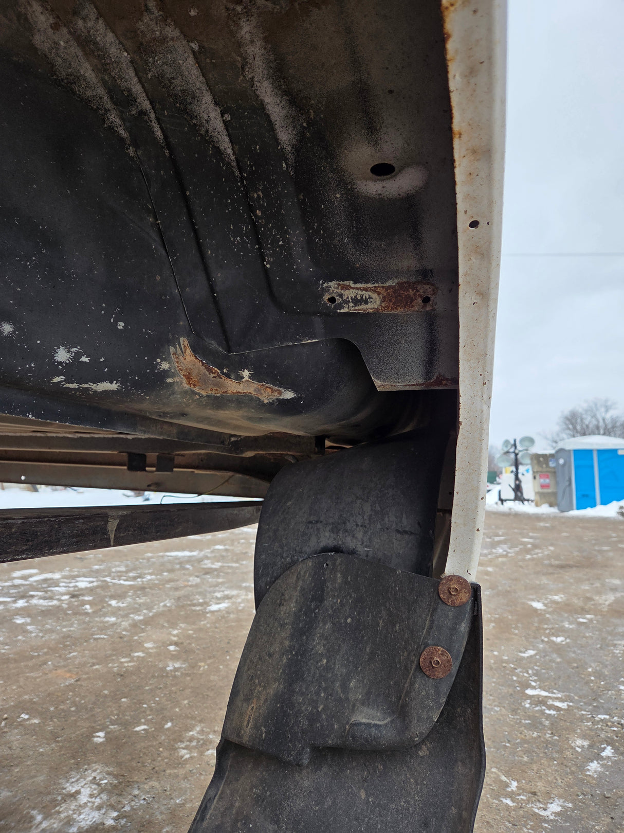 2011-2016 Ford F250 F350 Super Duty 6' 9" Short Truck Bed - Pearl White