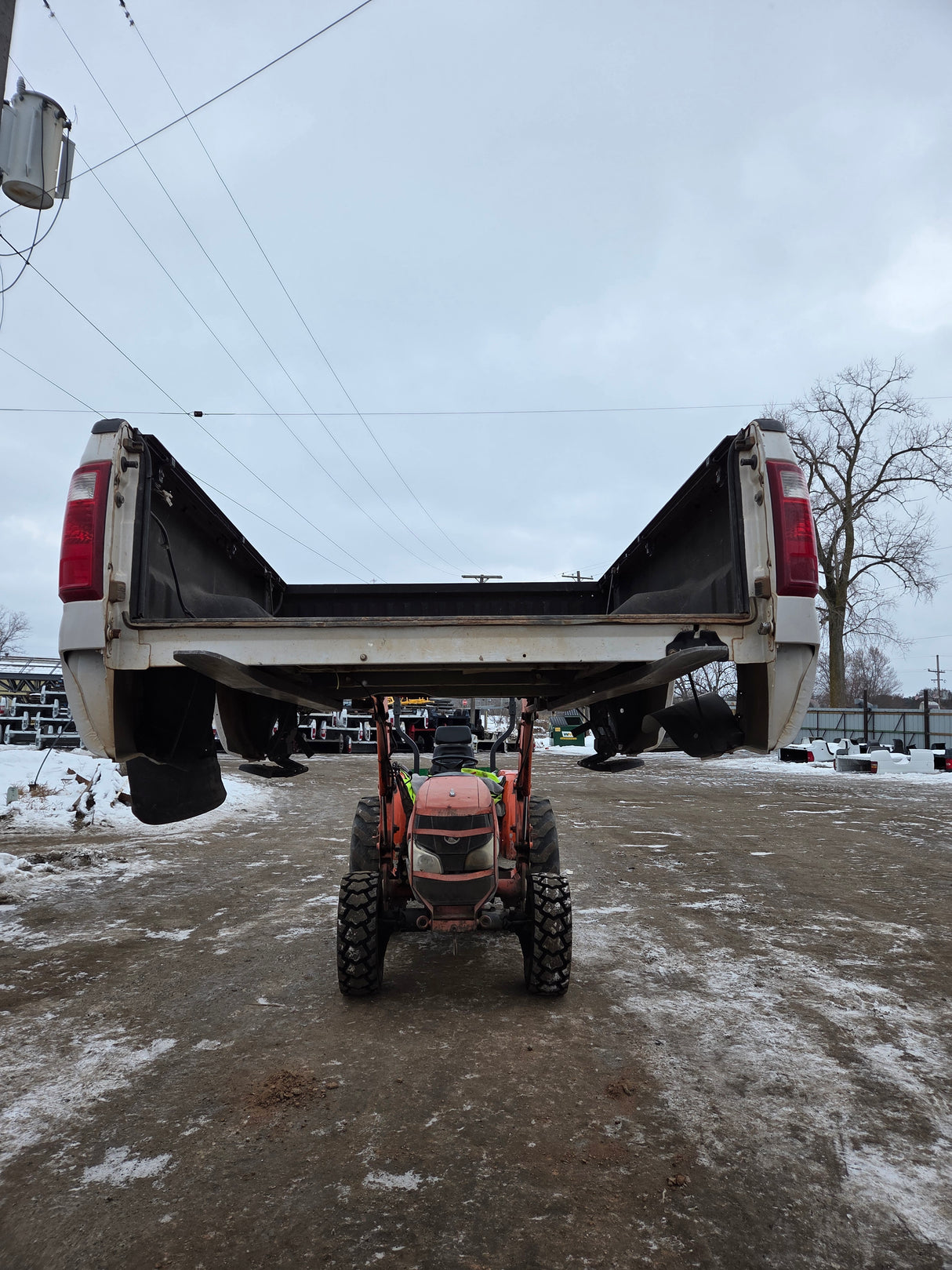 2011-2016 Ford F250 F350 Super Duty 6' 9" Short Truck Bed - Pearl White