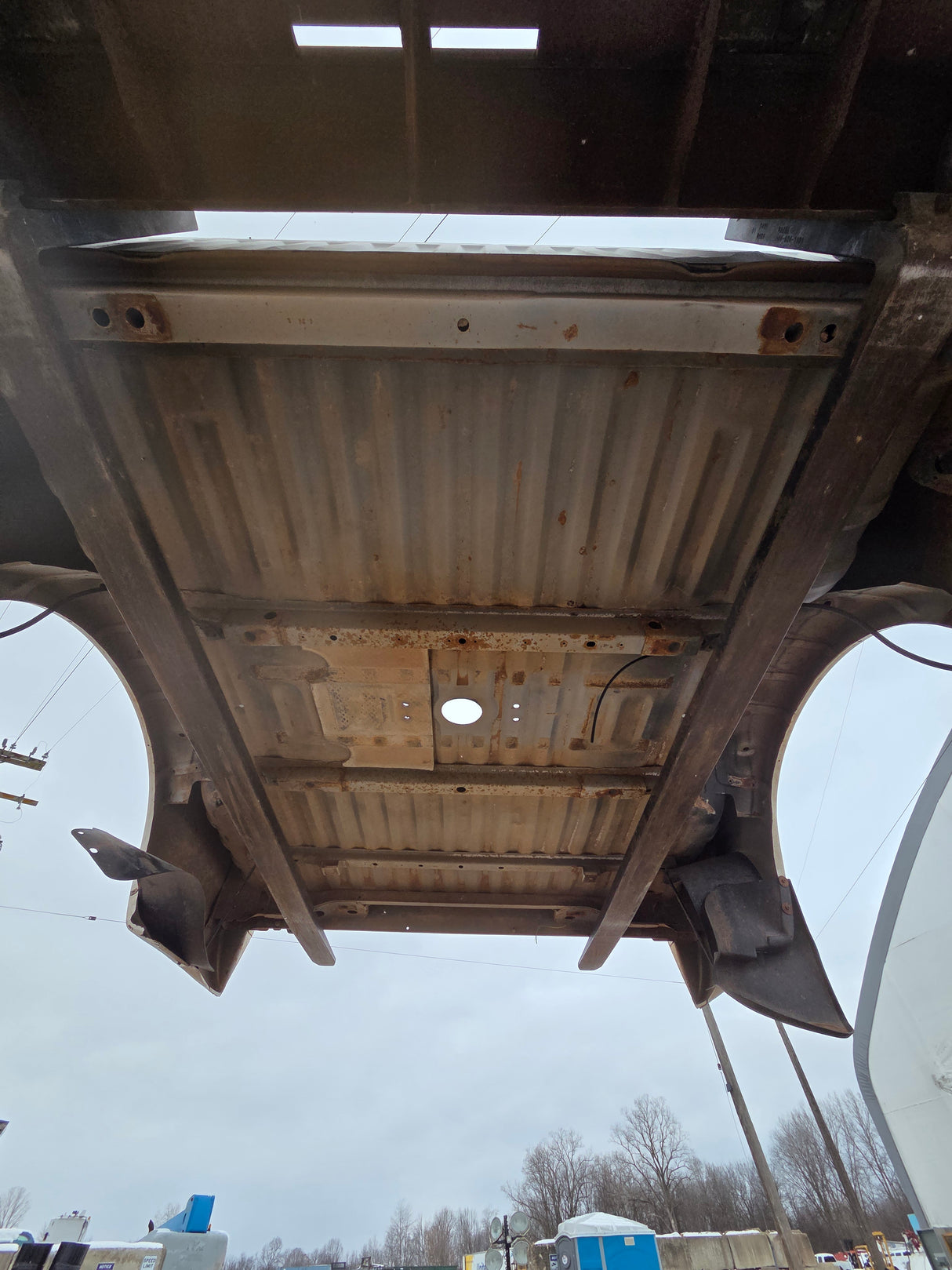 2011-2016 Ford F250 F350 Super Duty 6' 9" Short Truck Bed - Pearl White