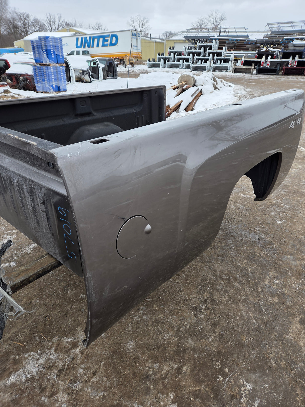 2007-2013 Chevrolet Silverado 1500 2500 3500 HD 8' Long Bed