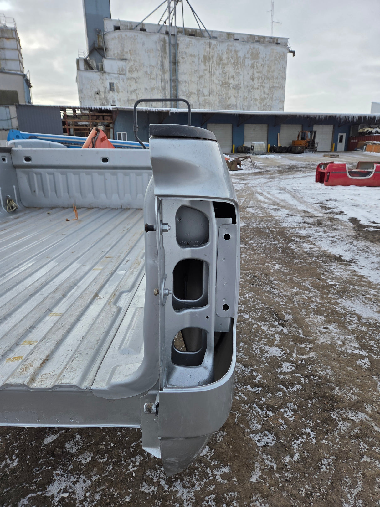 2014-2019 Chevrolet Silverado 1500 2500HD 3500 HD 8' Long Truck Bed