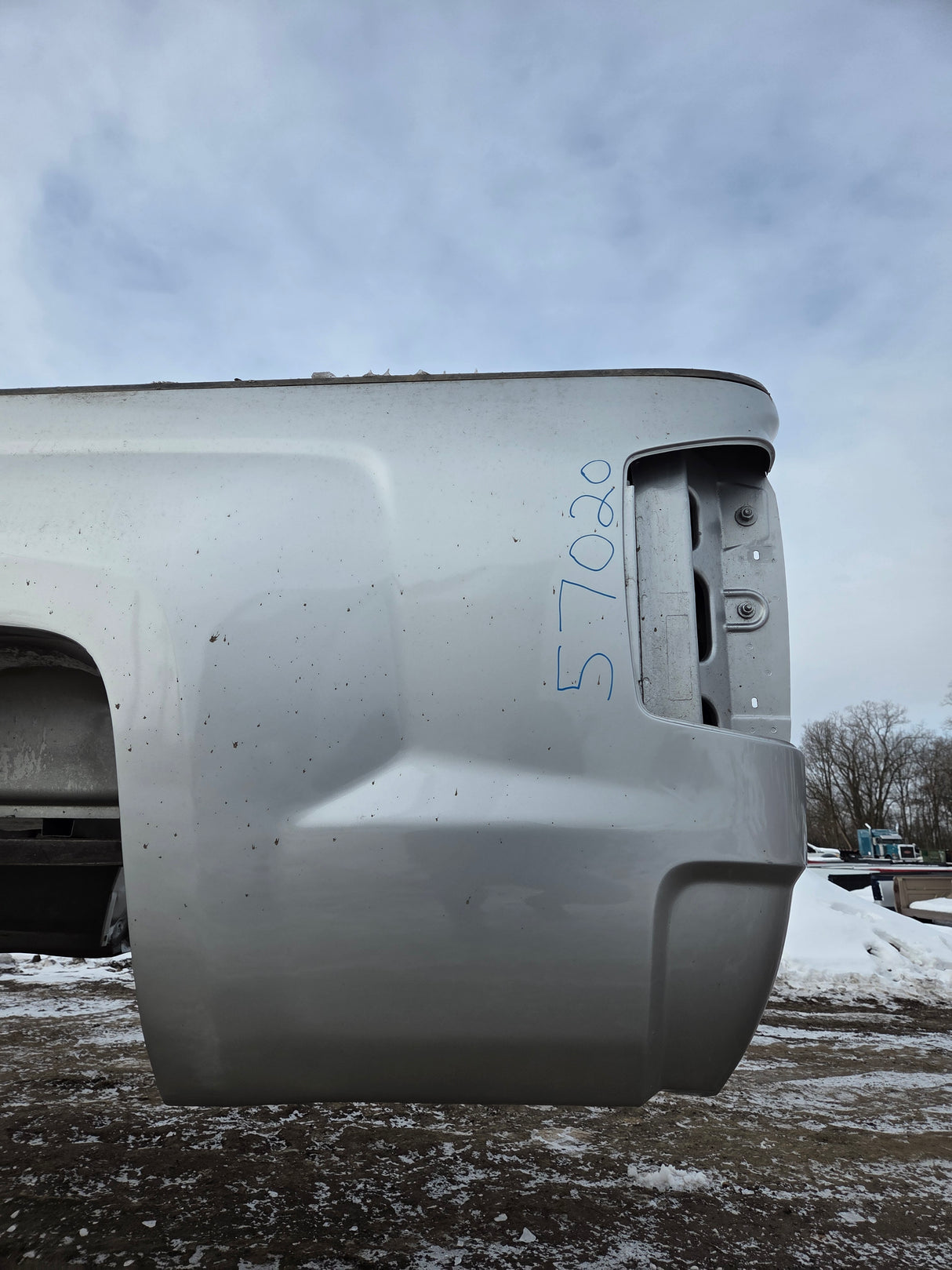 2014-2019 Chevrolet Silverado 1500 2500HD 3500 HD 8' Long Truck Bed