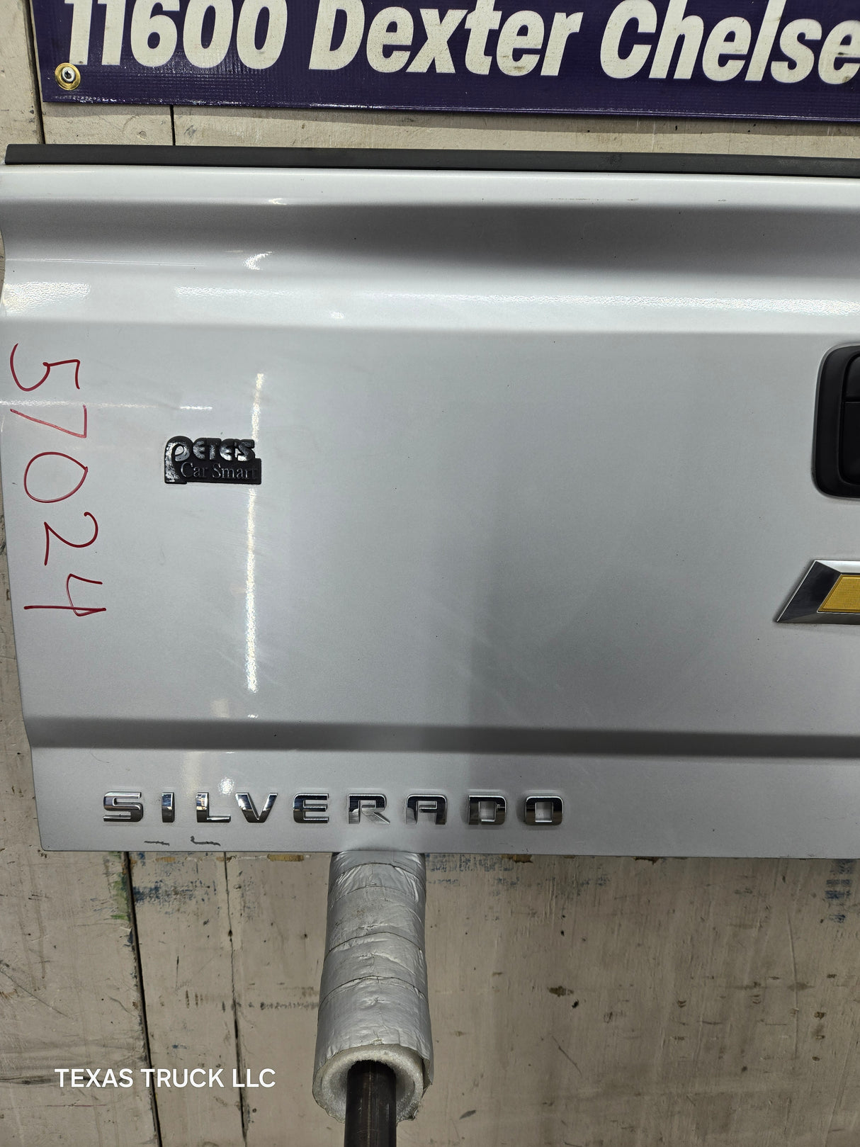 2014-2019 Chevrolet Silverado / GMC Sierra 1500 2500 3500 HD Tailgate