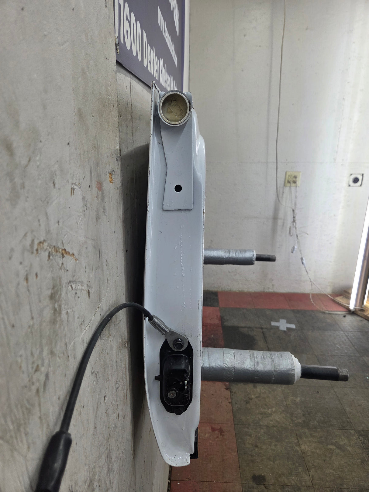 2007-2013 Chevrolet Silverado / GMC Sierra 1500 2500 3500 HD Tailgate