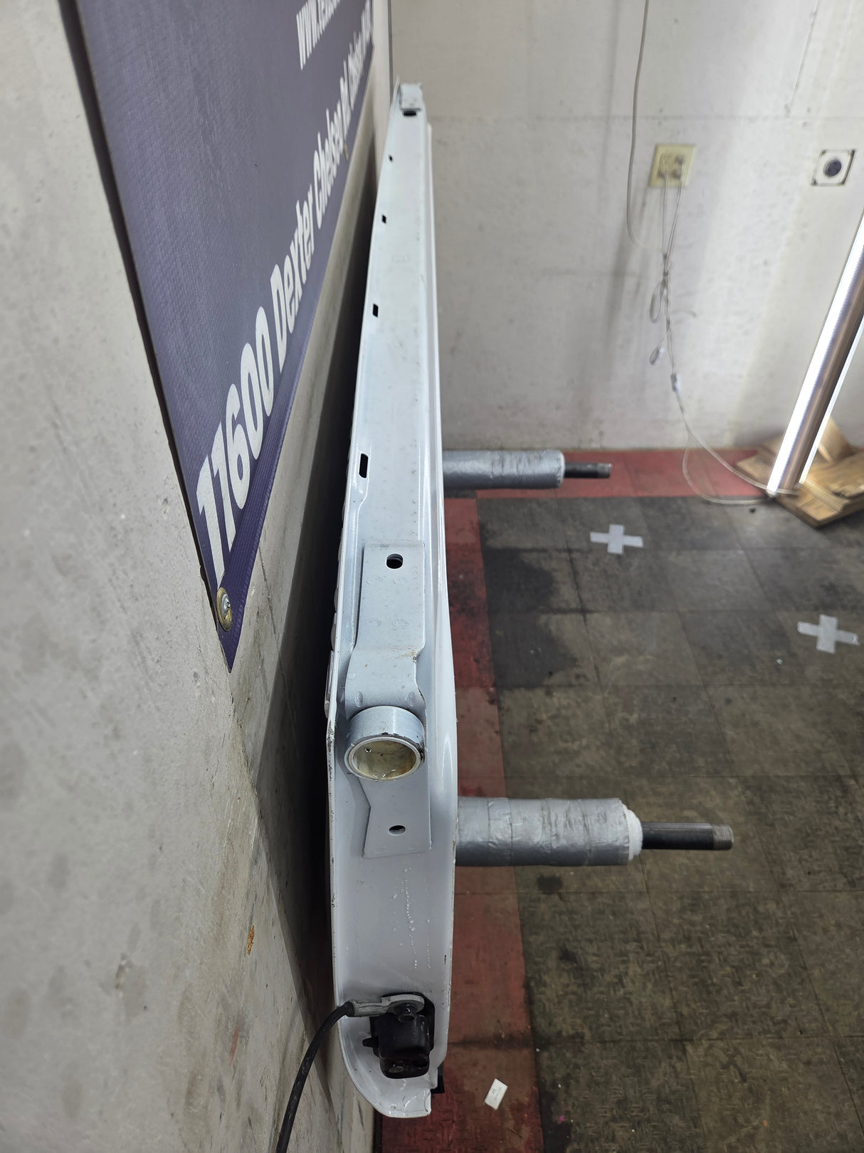 2007-2013 Chevrolet Silverado / GMC Sierra 1500 2500 3500 HD Tailgate