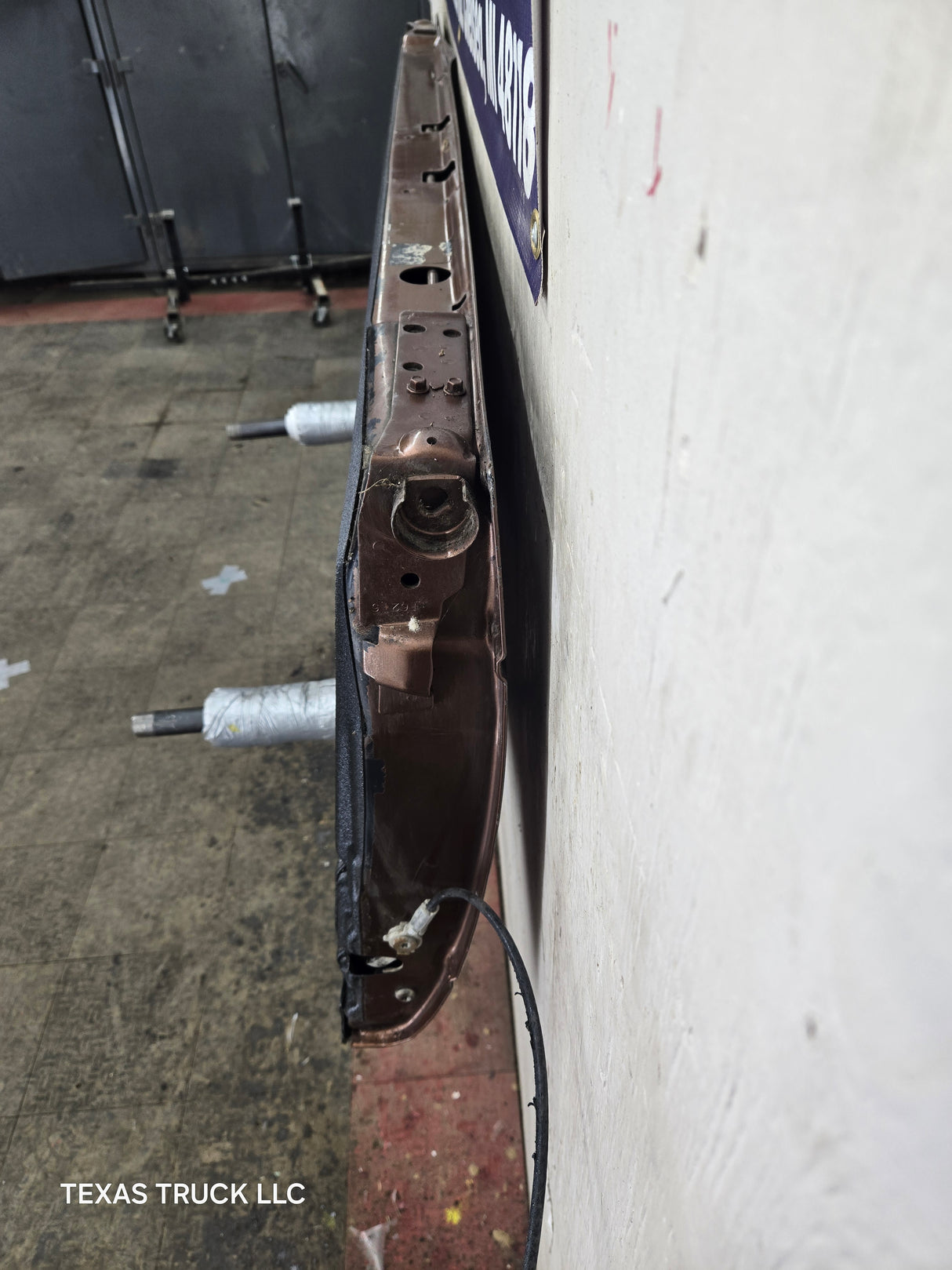 2008-2016 Ford Super Duty Tailgate F250 F350 F450 F550 - Brown