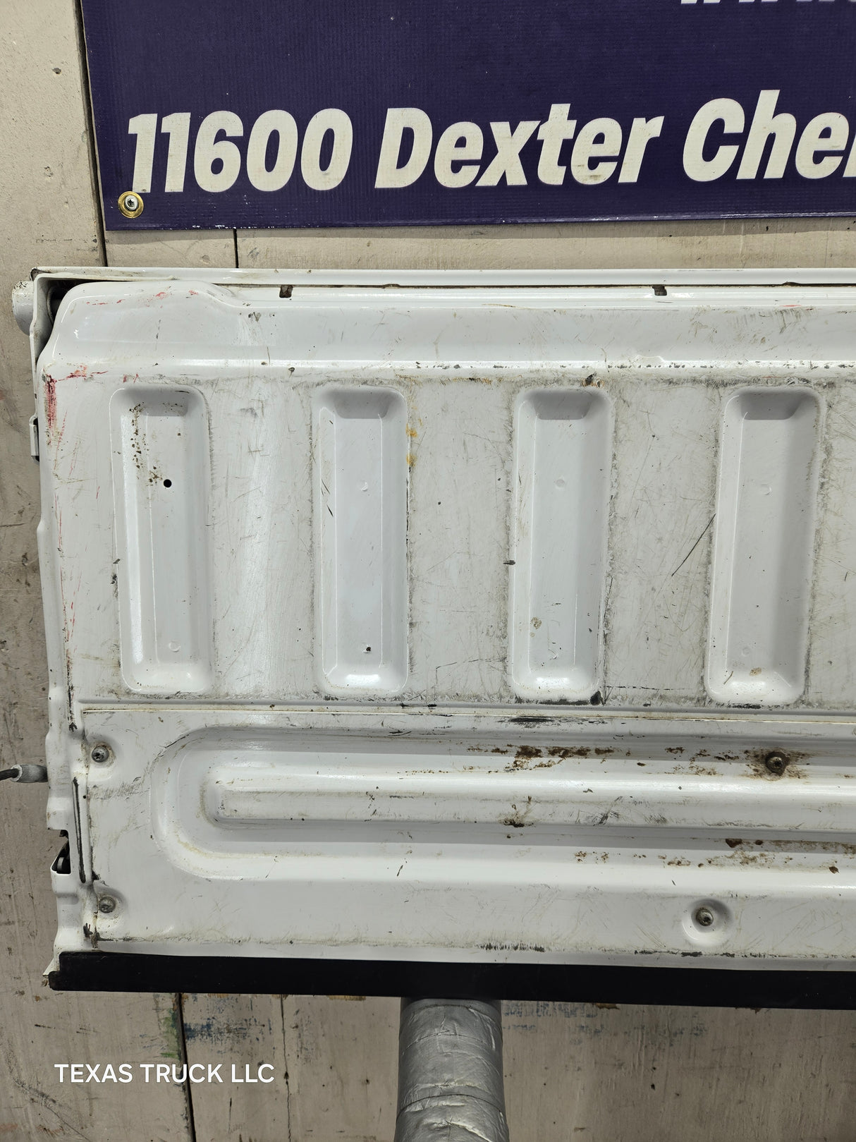 2008-2016 Ford Super Duty Tailgate F250 F350 F450 F550 - Oxford White