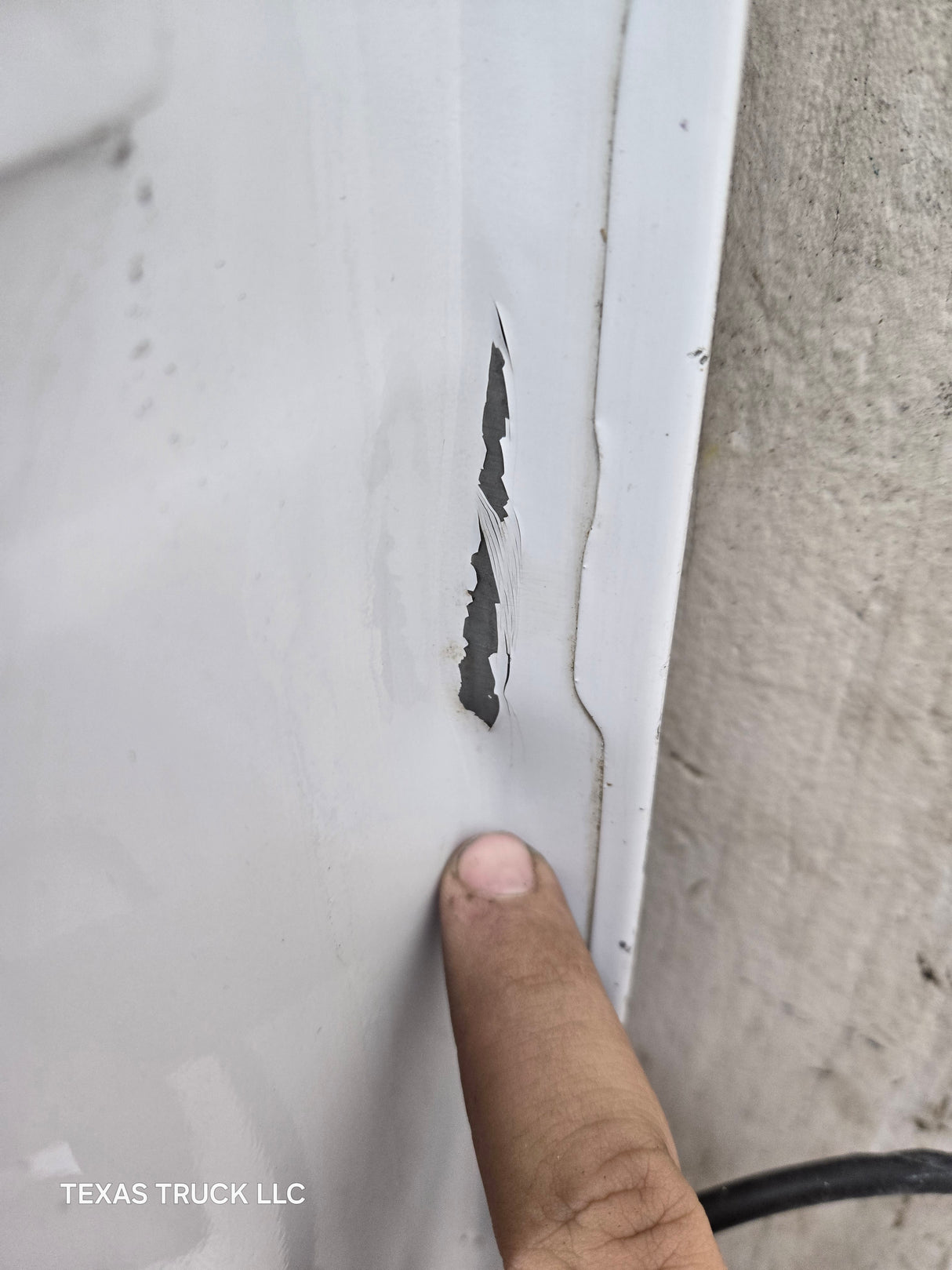 2008-2016 Ford Super Duty Tailgate F250 F350 F450 F550 - Oxford White