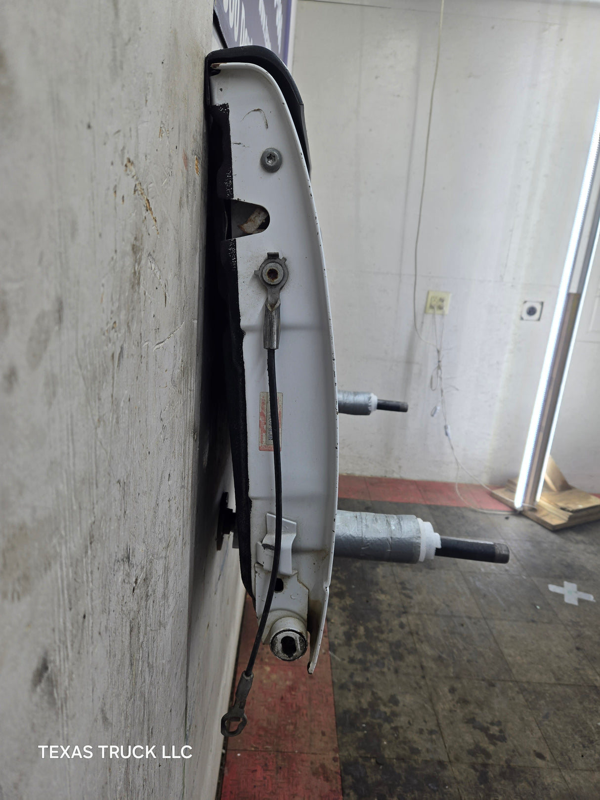 2008-2016 Ford Super Duty Tailgate F250 F350 F450 F550 - Oxford White