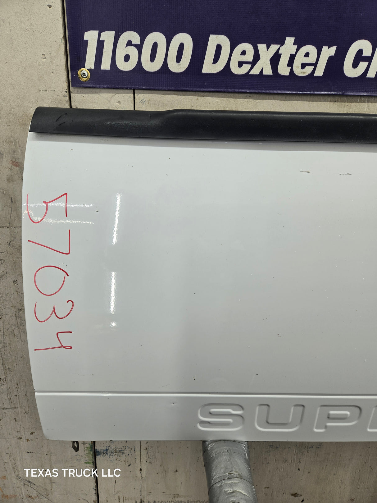 2008-2016 Ford Super Duty Tailgate F250 F350 F450 F550 - Oxford White