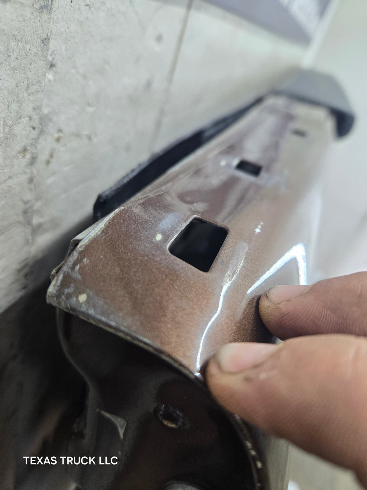 2008-2016 Ford Super Duty Tailgate With Step & Camera F250 F350 F450 F550 - Brown